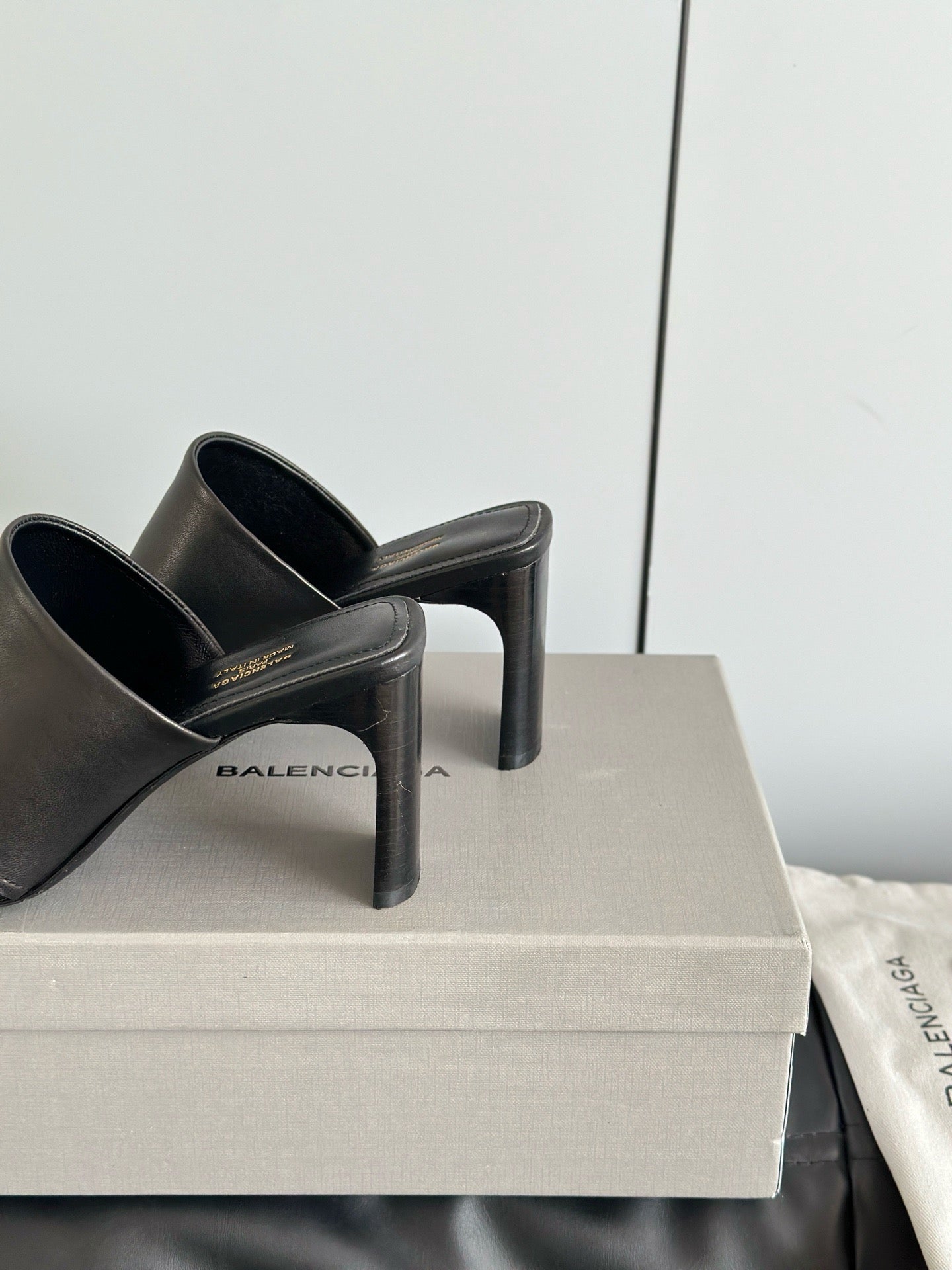BAL HEELS