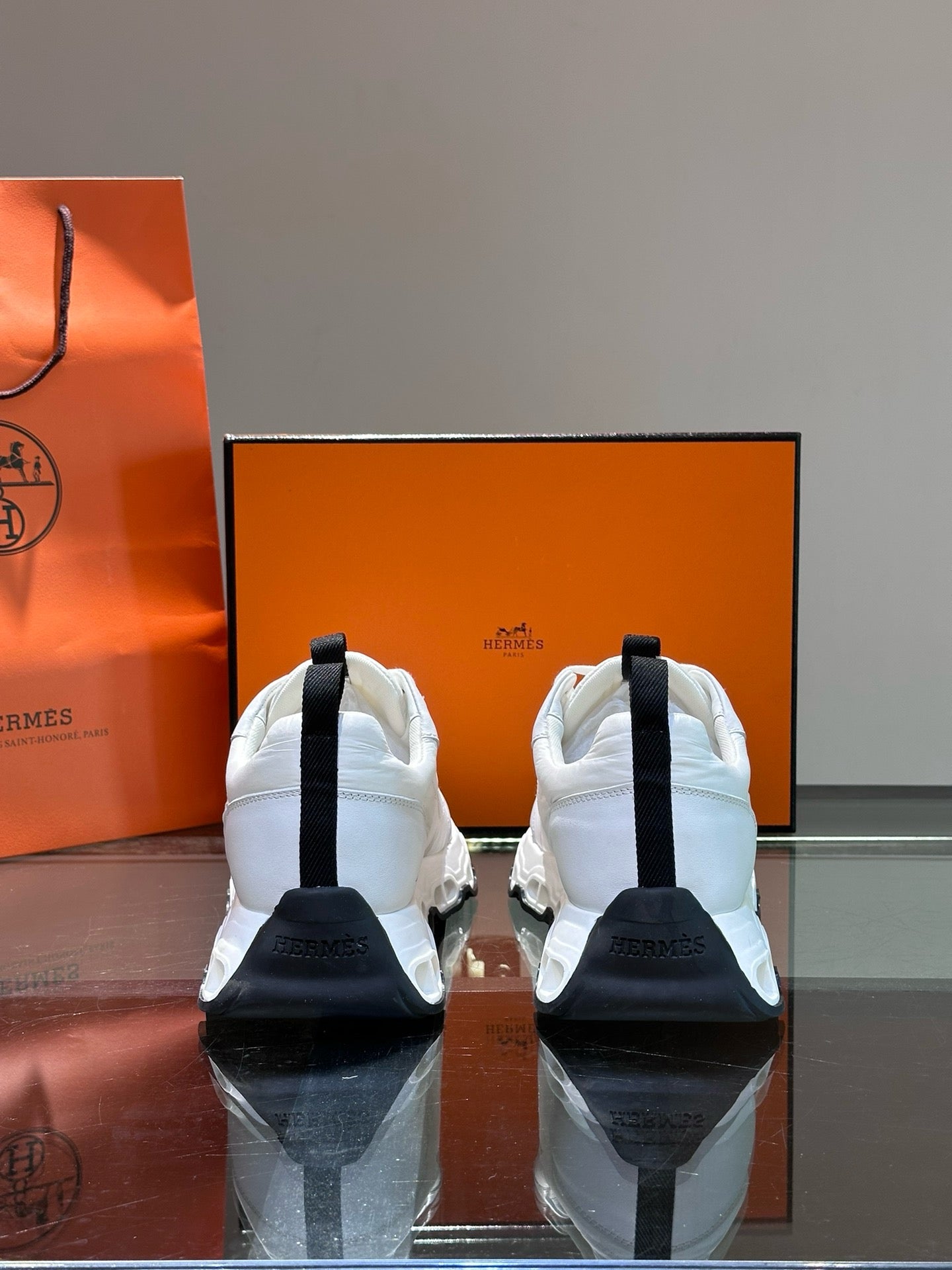 HERM IMPULSE SNEAKER