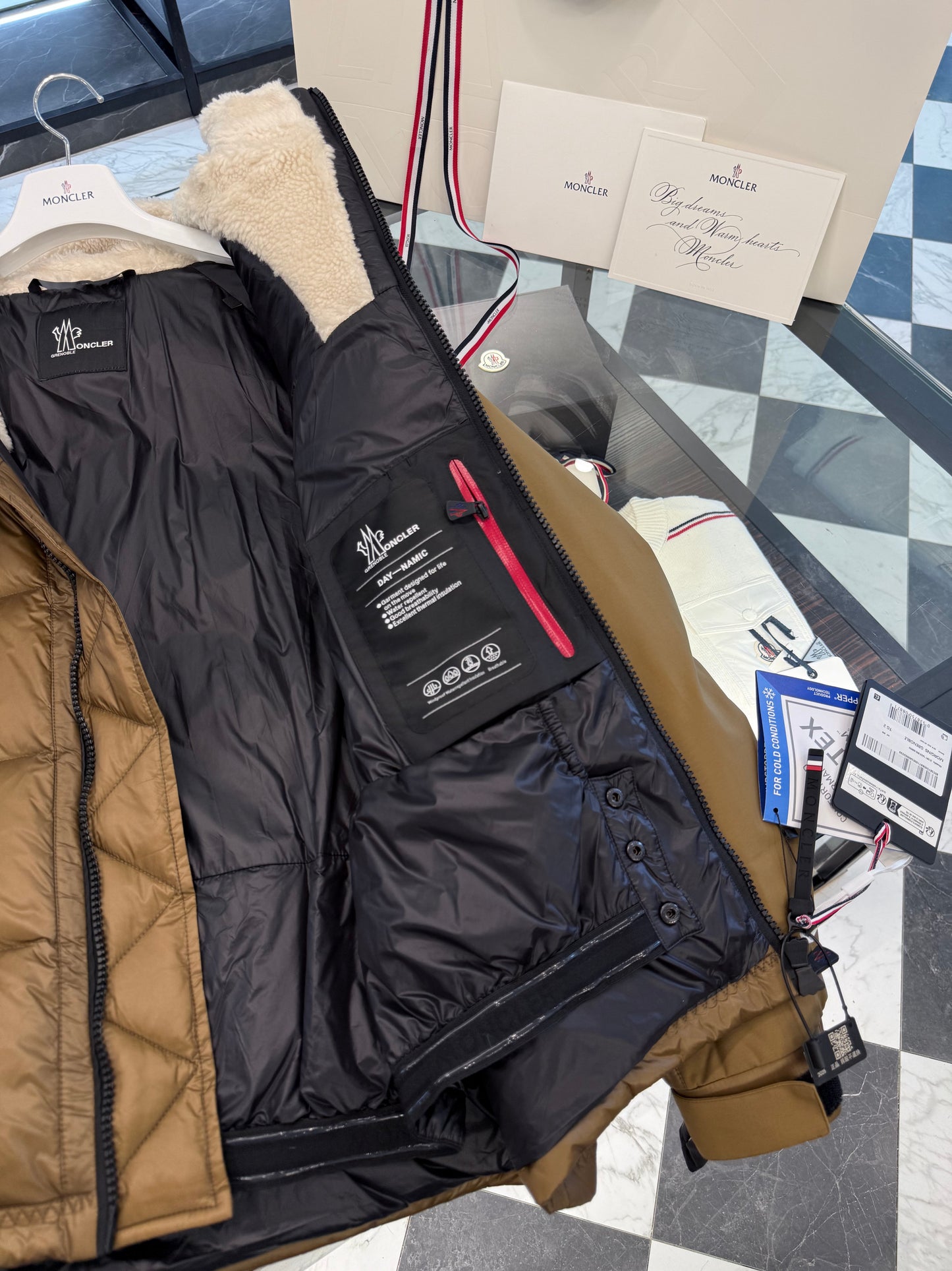 MONC MORGINS JACKET