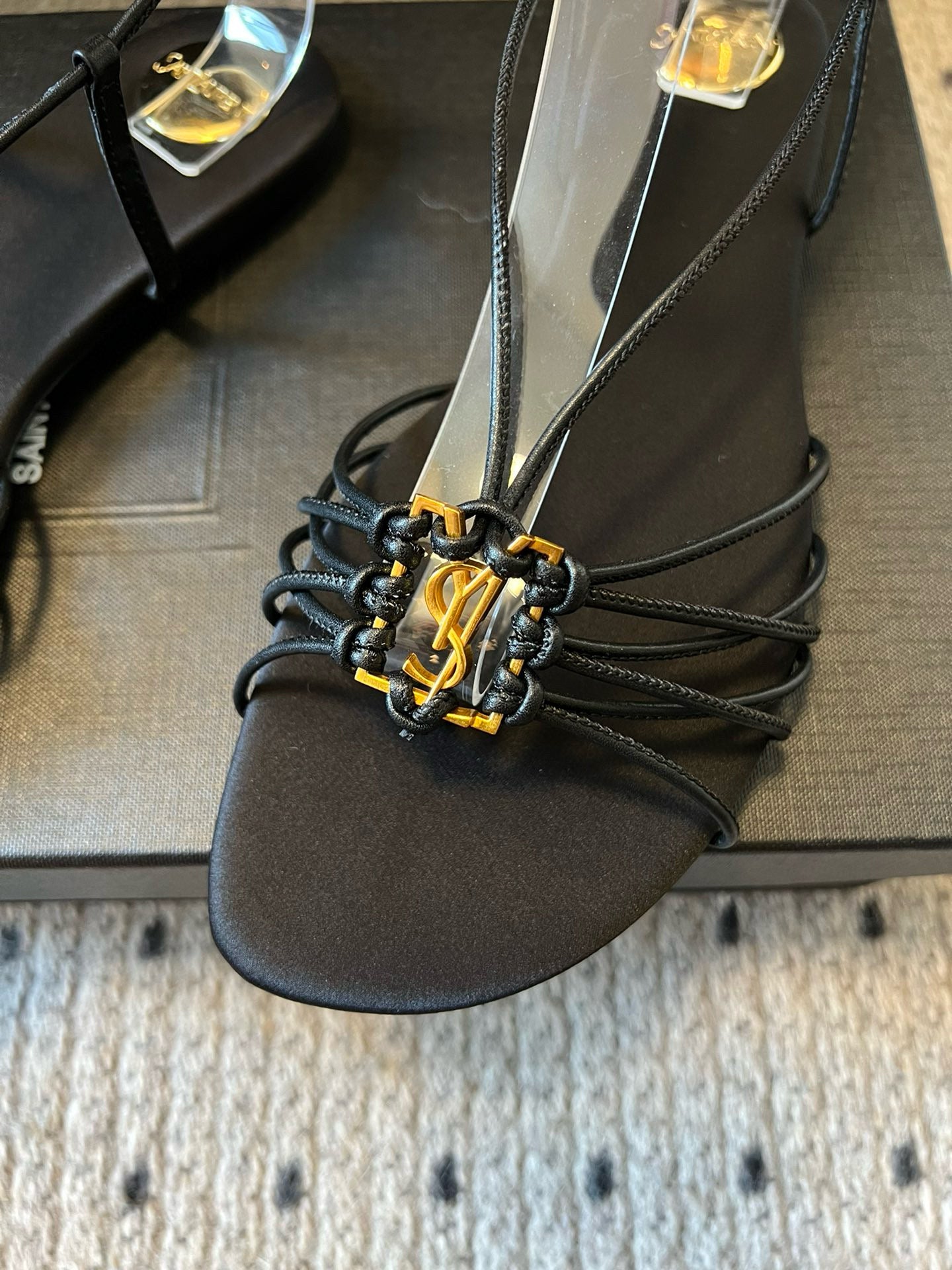 SL SANDALS