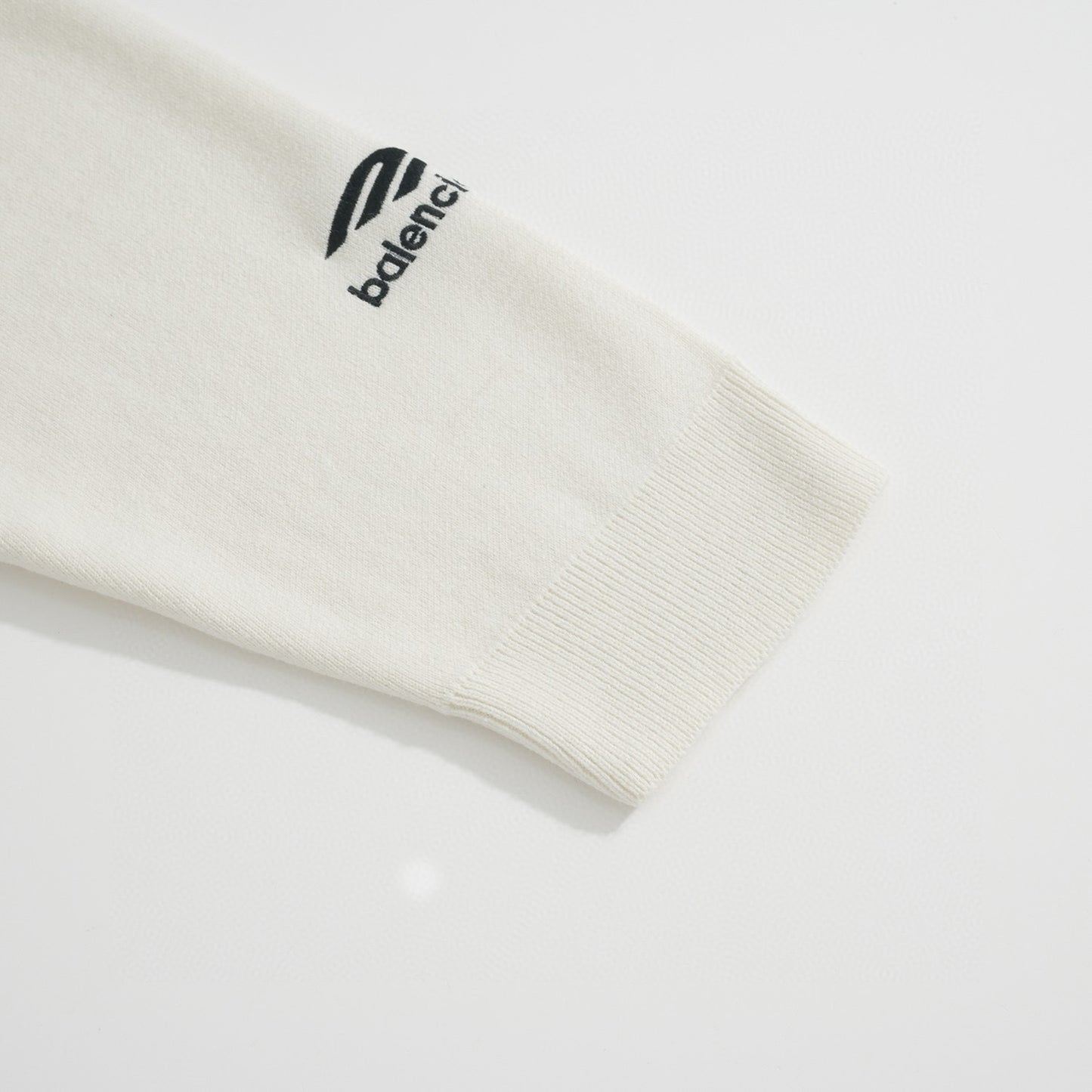 BAL SWEATER