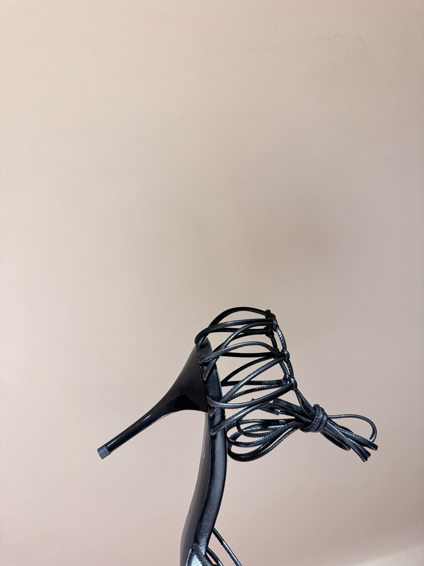 SL HEELS