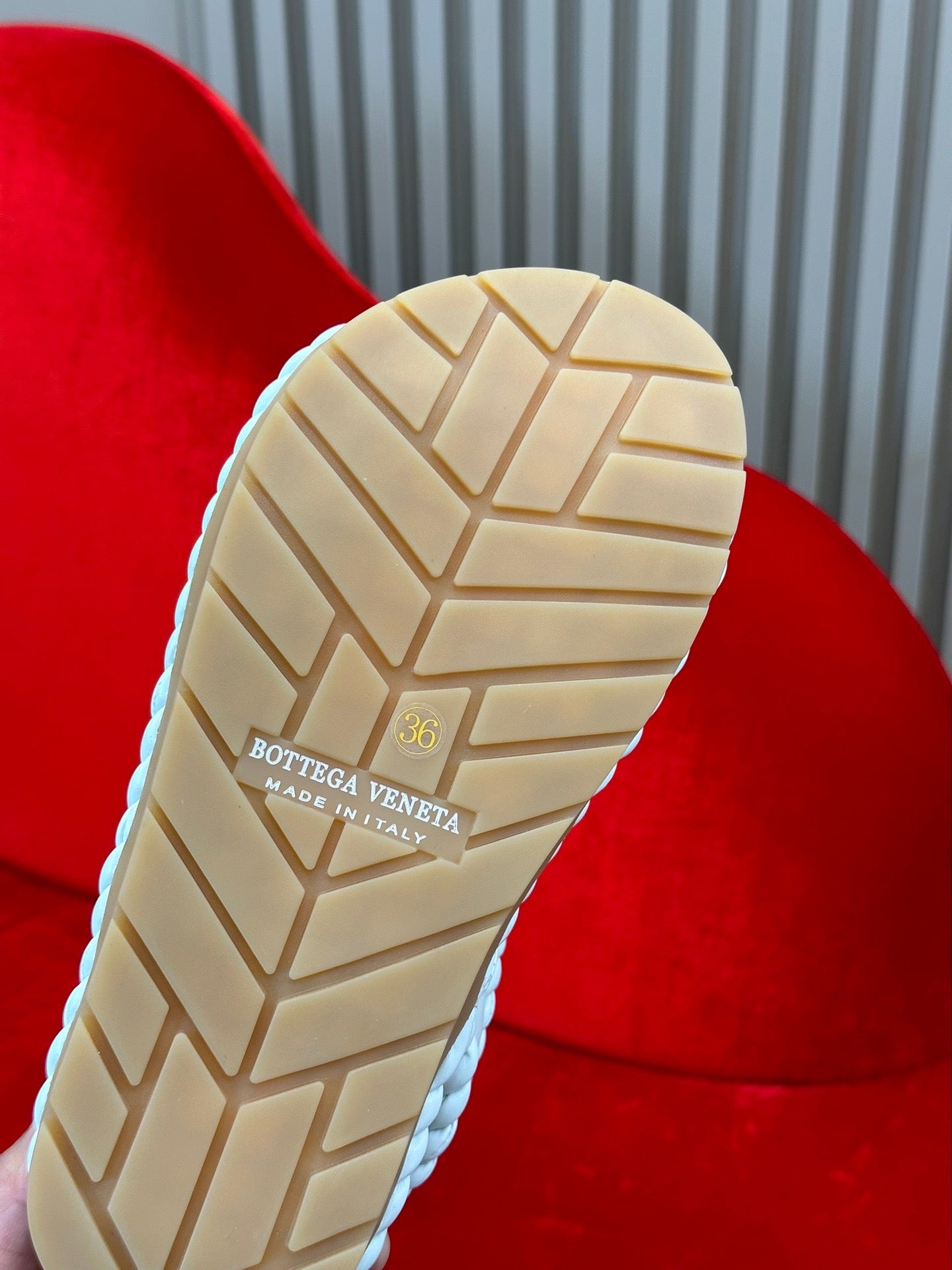 BV SANDALS