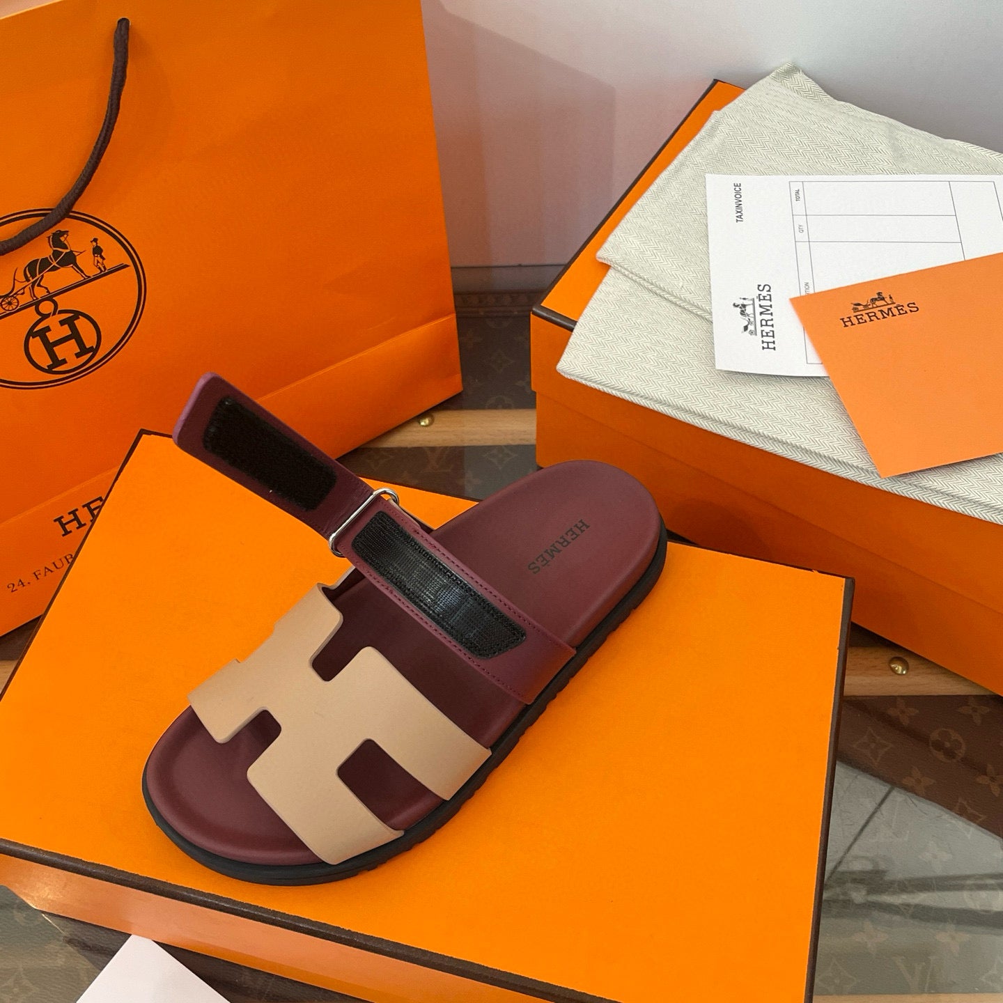 HERM CHYPRE SANDALS
