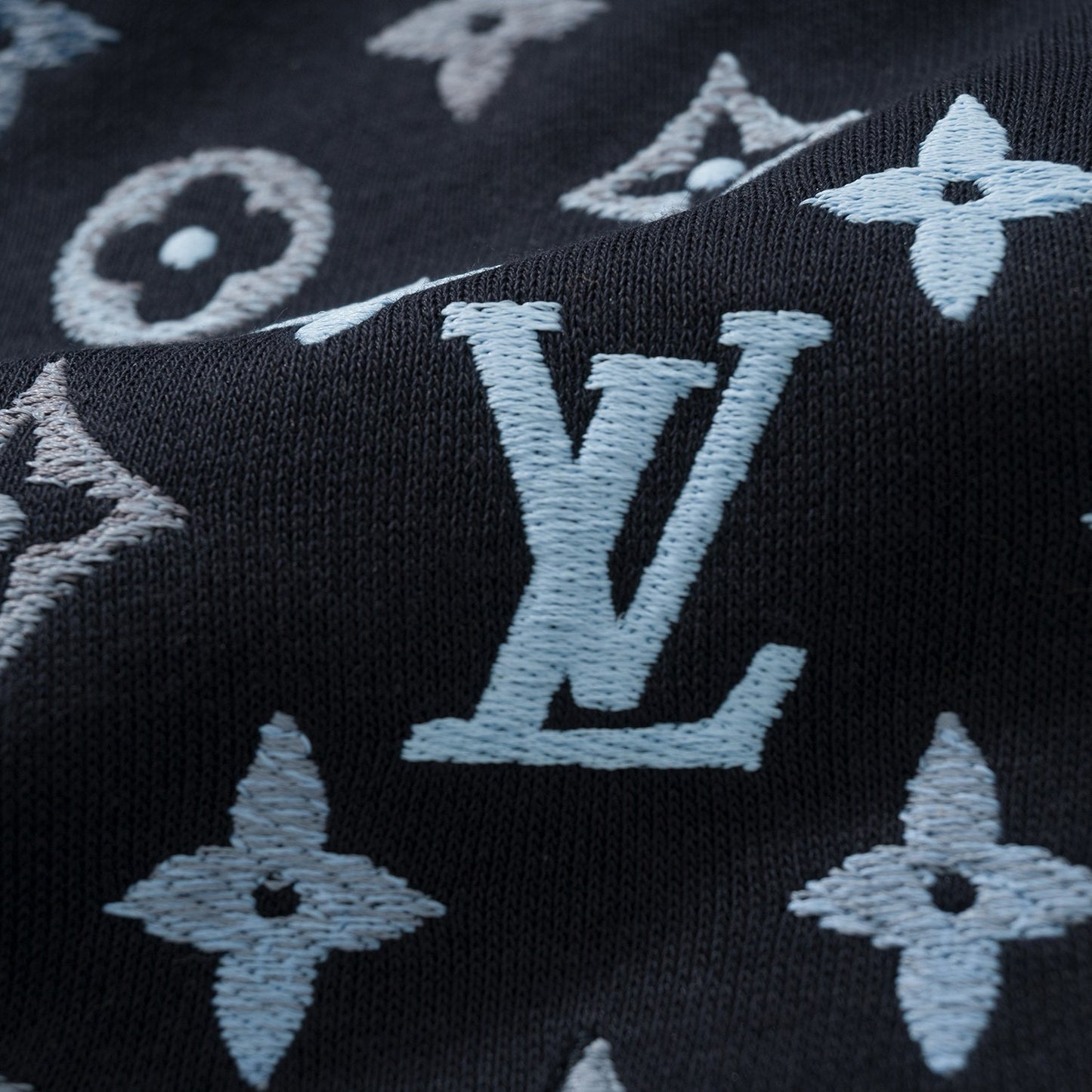 LOU SWEATSHIRT