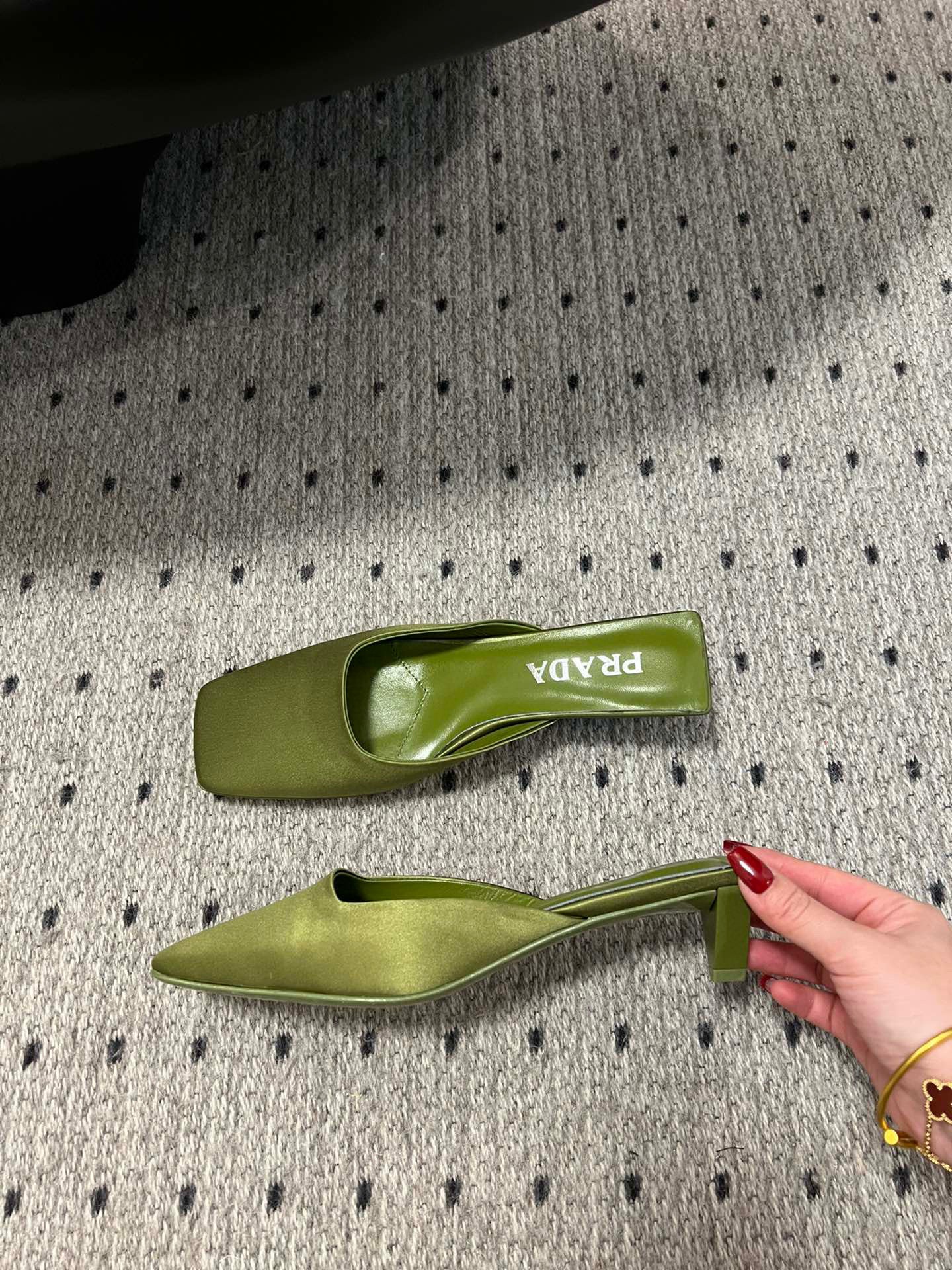 PD HEELS