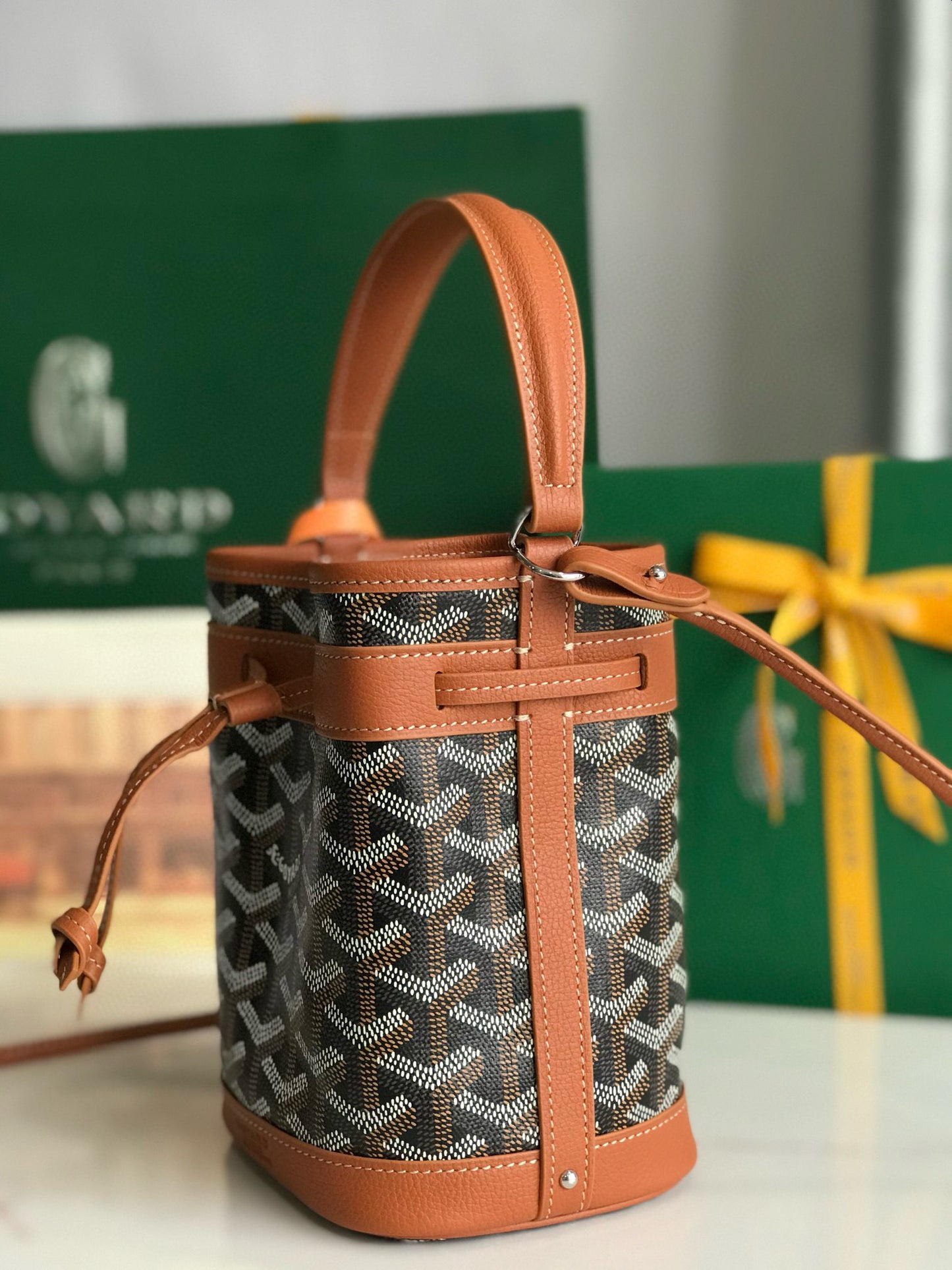 GOYA PETIT FLOT MINI BUCKET BAG