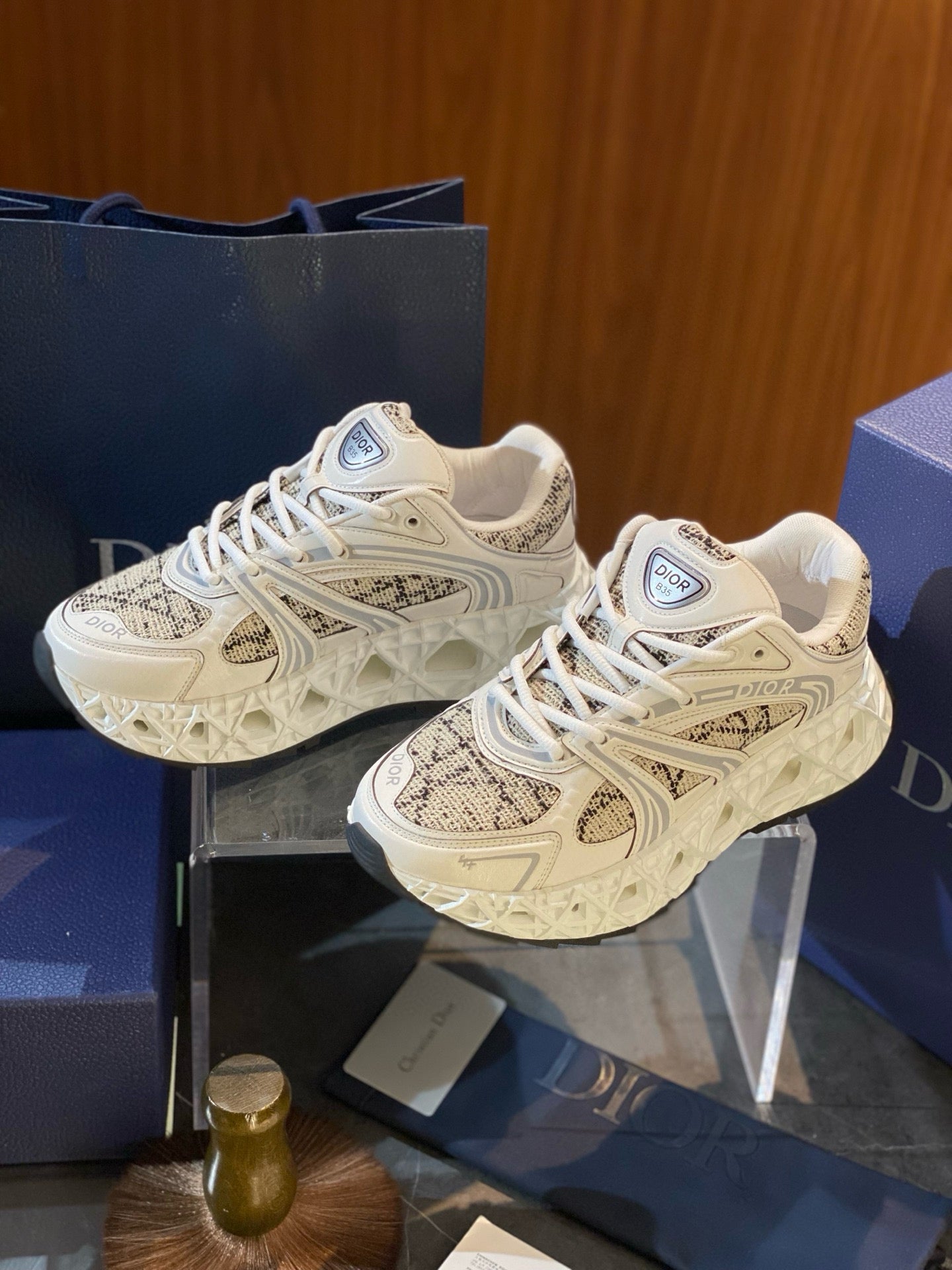 CD B35 SNEAKER