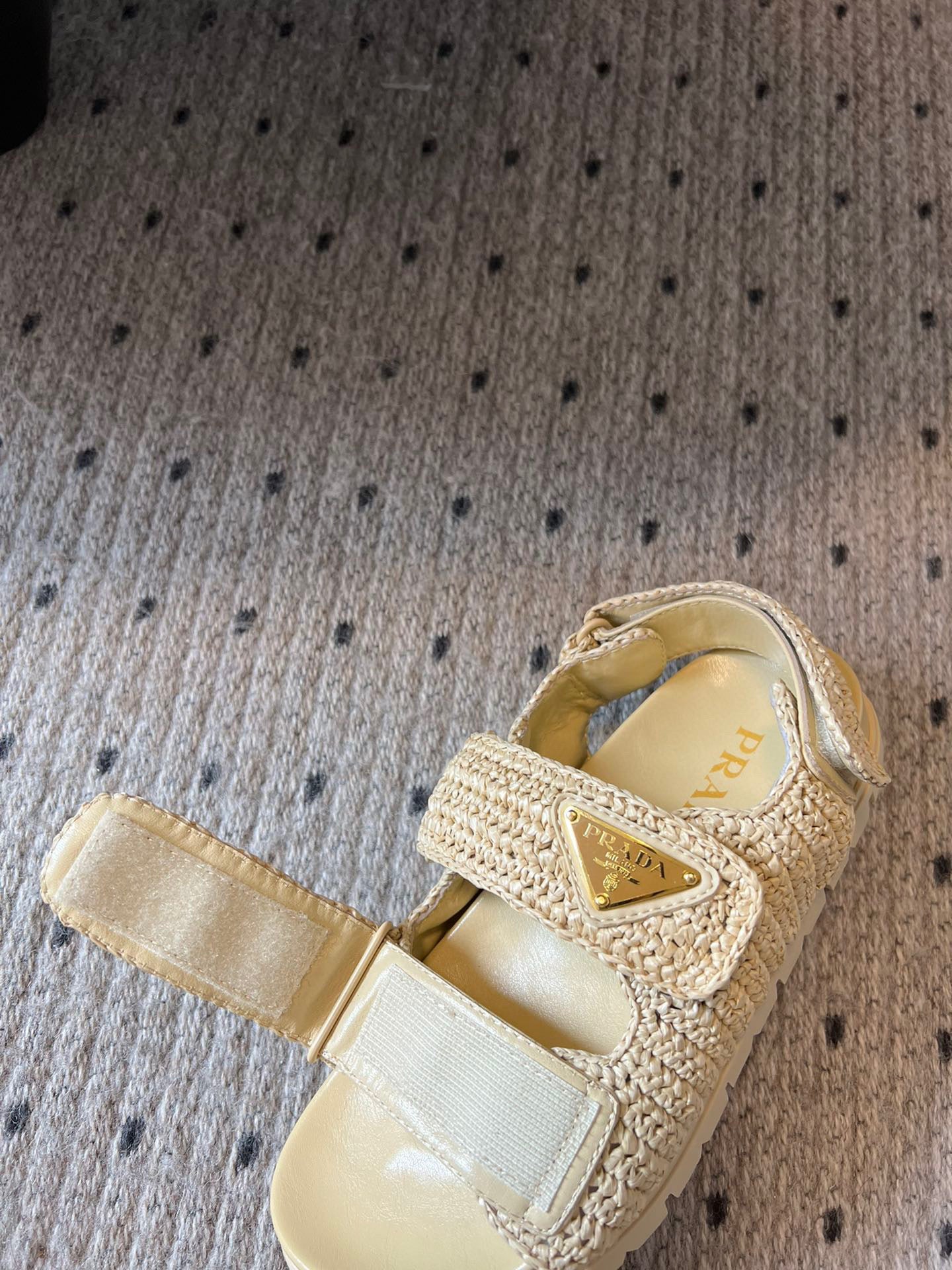PD SANDALS