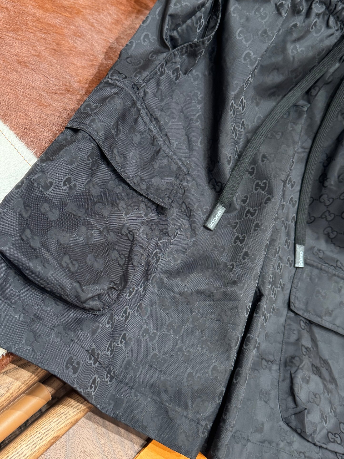GG SHORTS