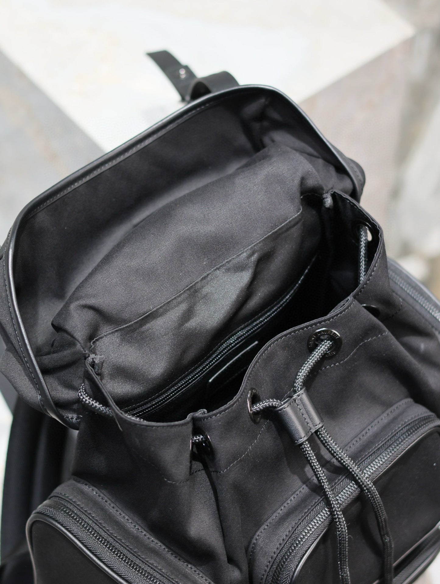 SL CITY MULTI POCKET BACKPACK