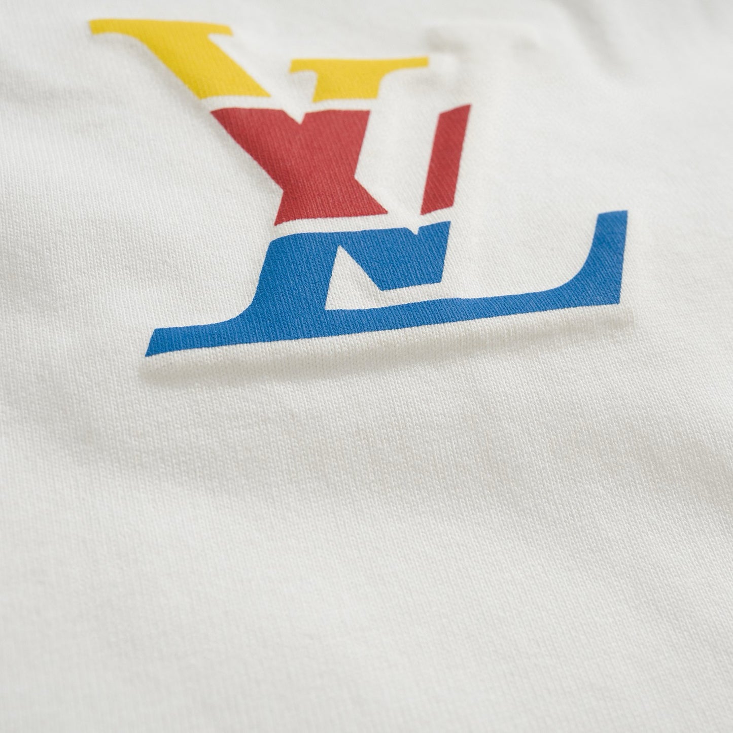 LOU T-SHIRT