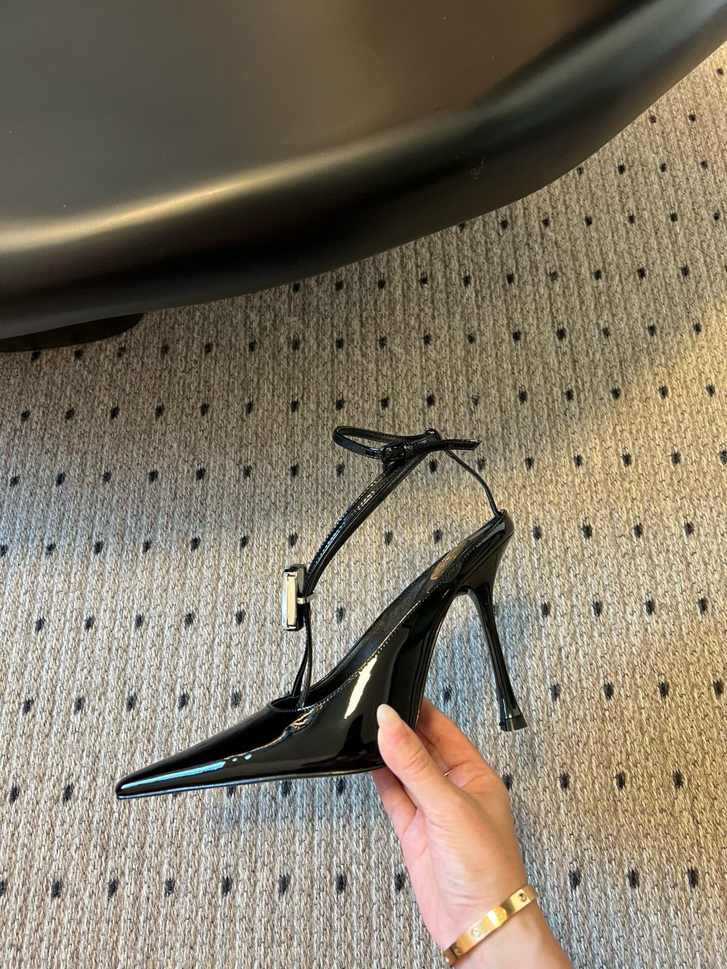 SL HEELS