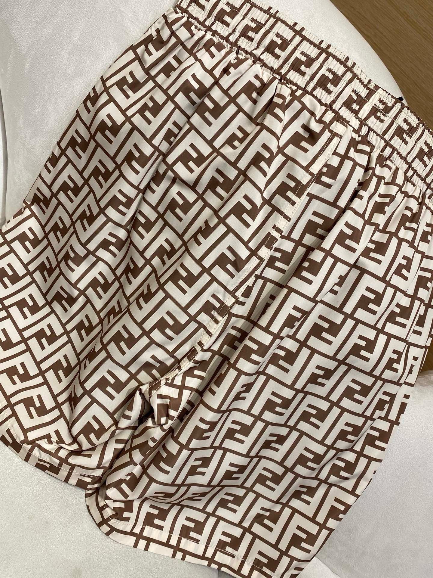 FEN SHORTS