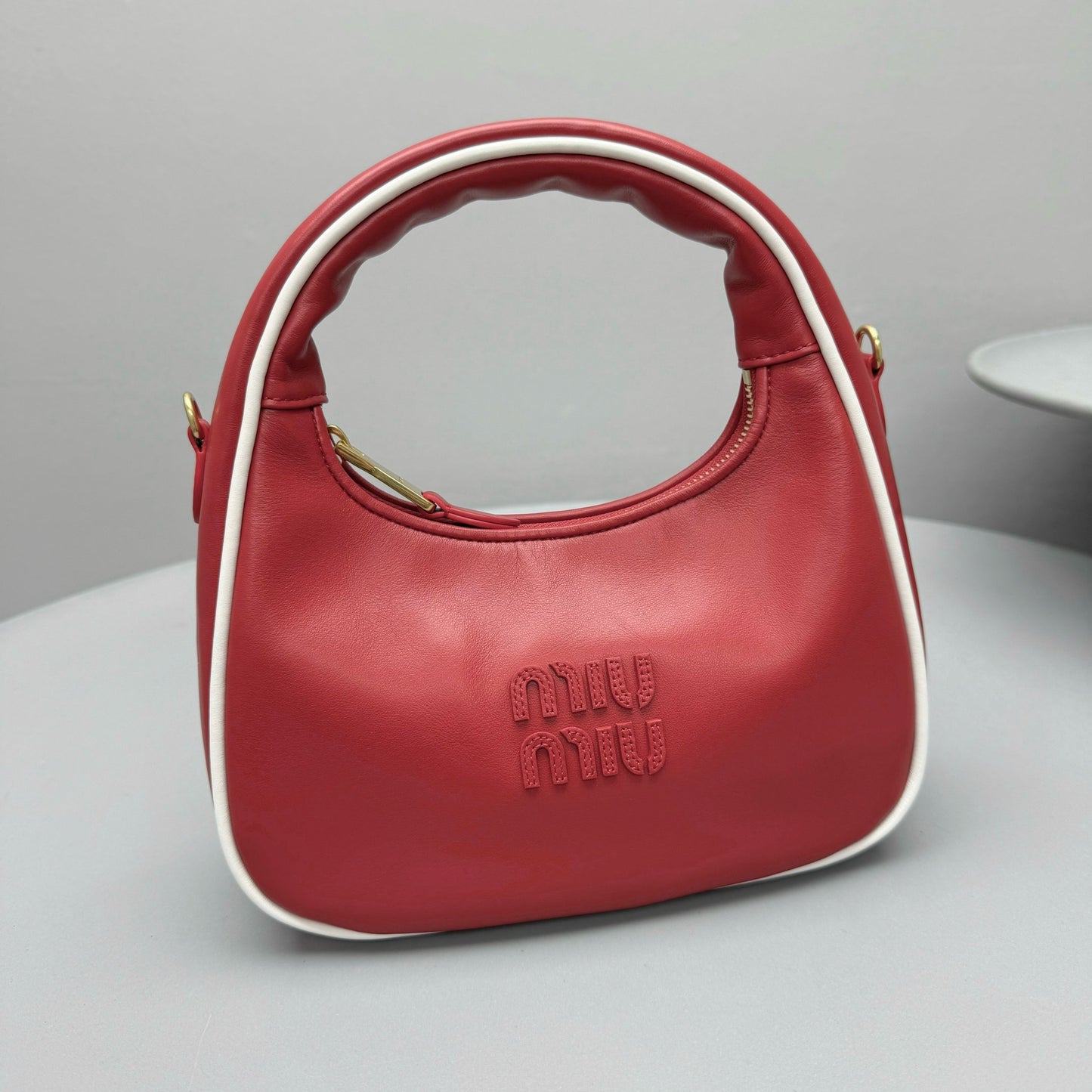 MIU M WANDER BAG
