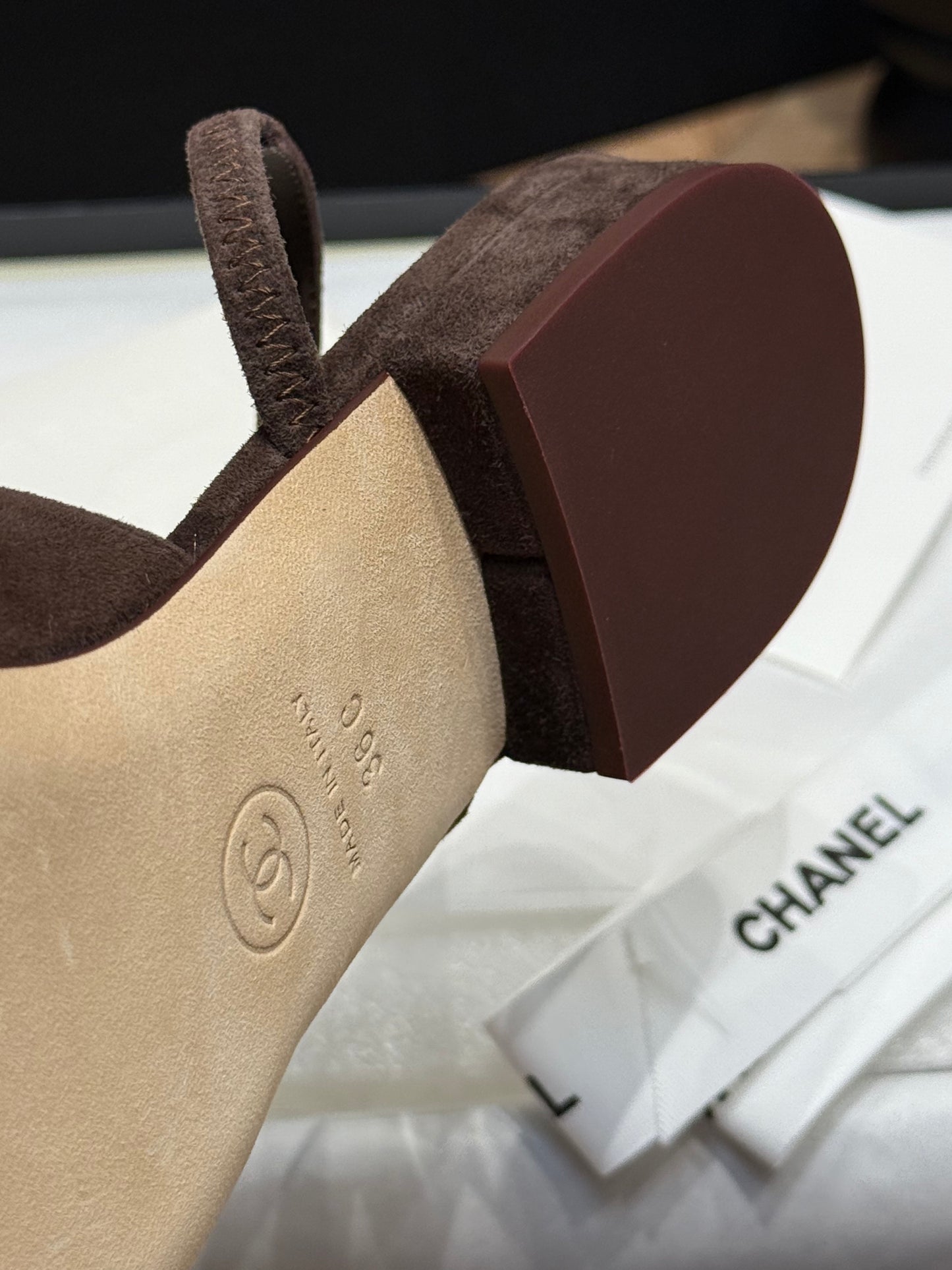 CC SLINGBACK PUMPS