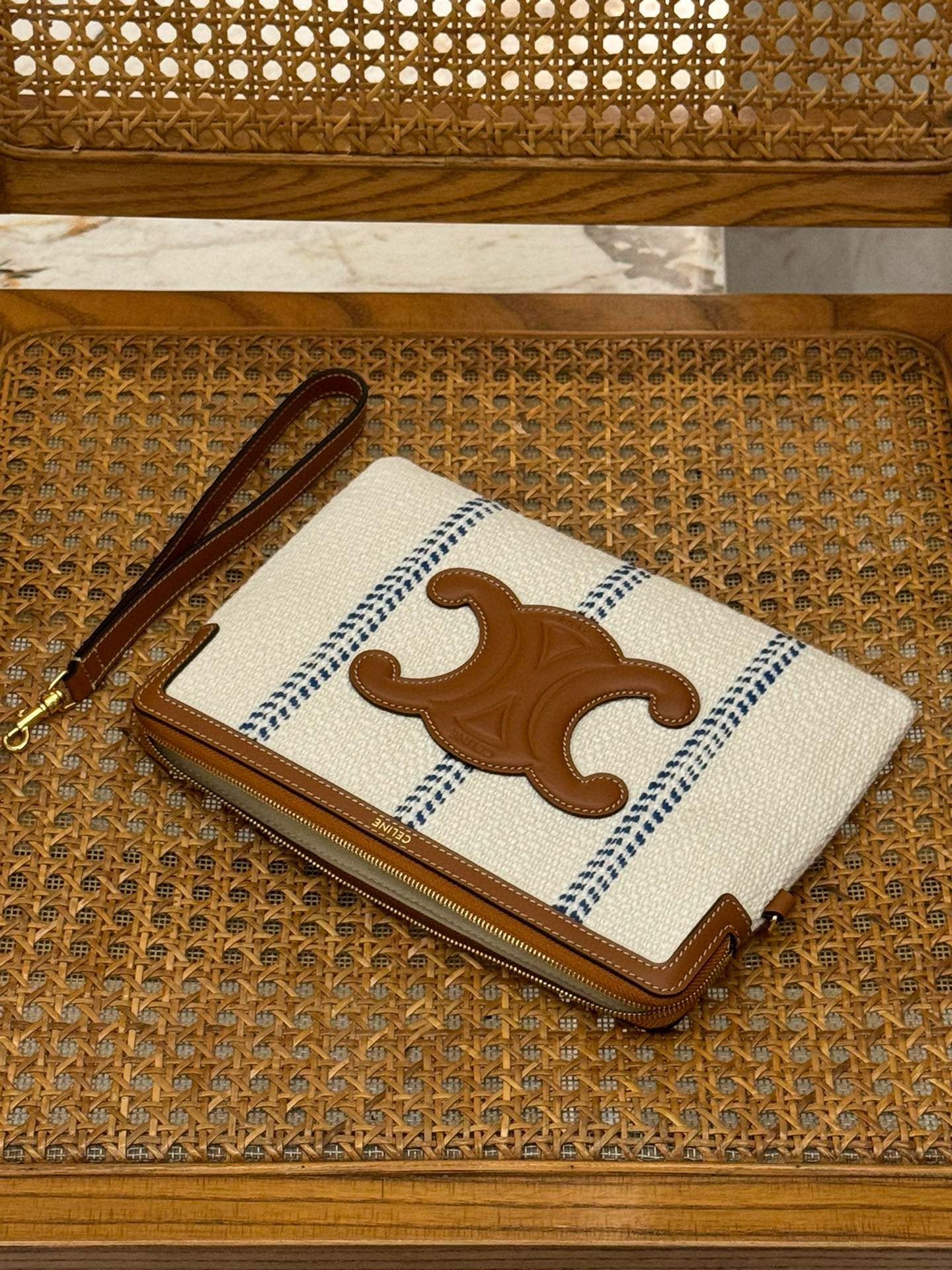 CEL SMALL POUCH WITH STRAP