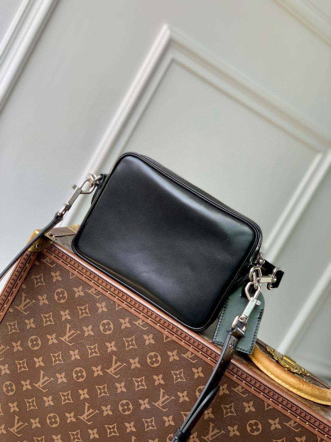LOU NIL BAG