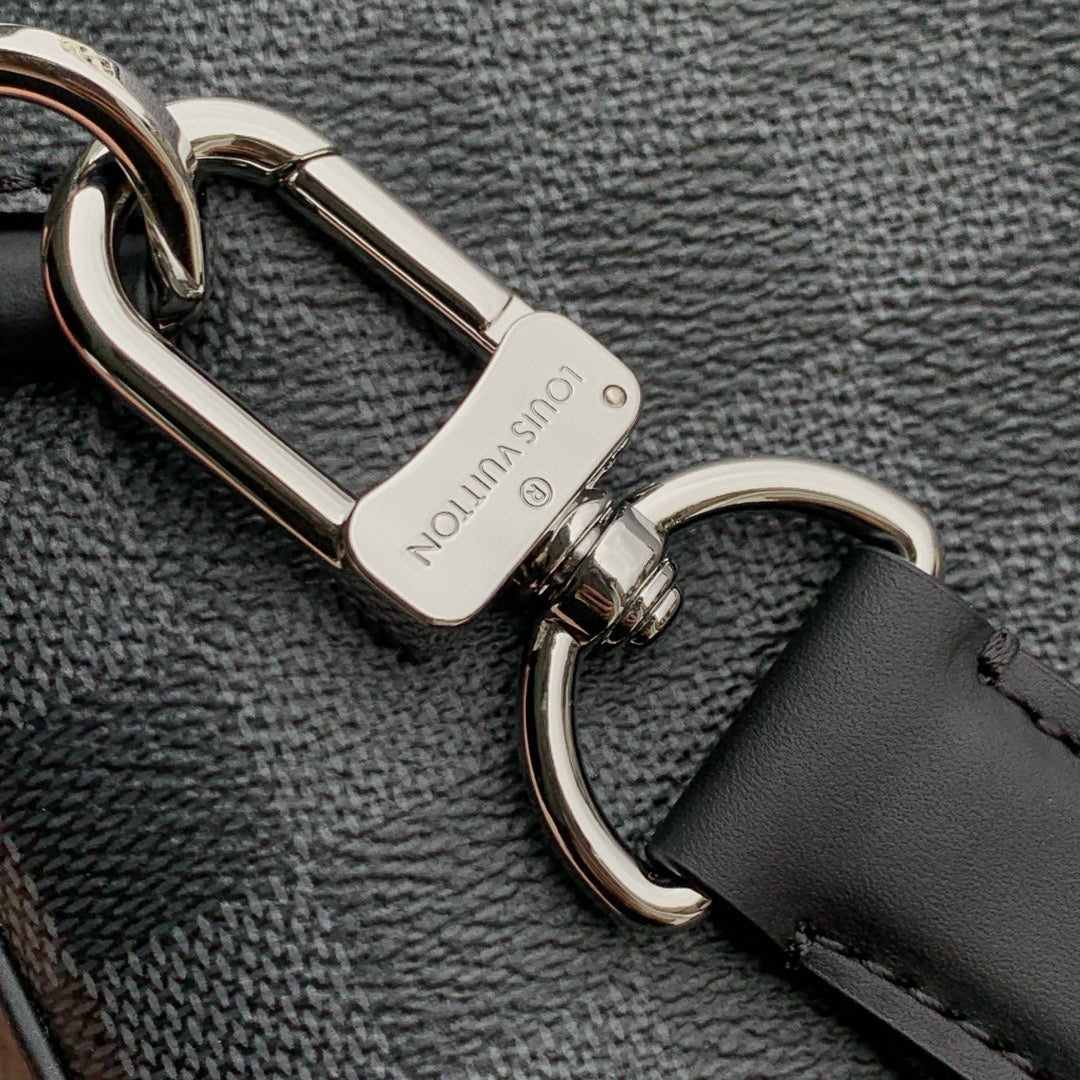 LOU AVENUE PM SLING BAG