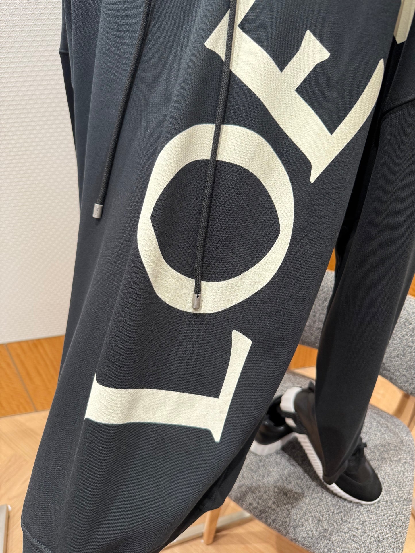 LOEW HOODIE