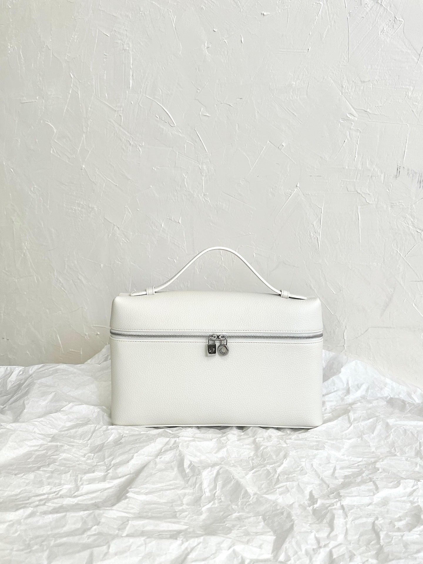 LORO P EXTRA POUCH L27