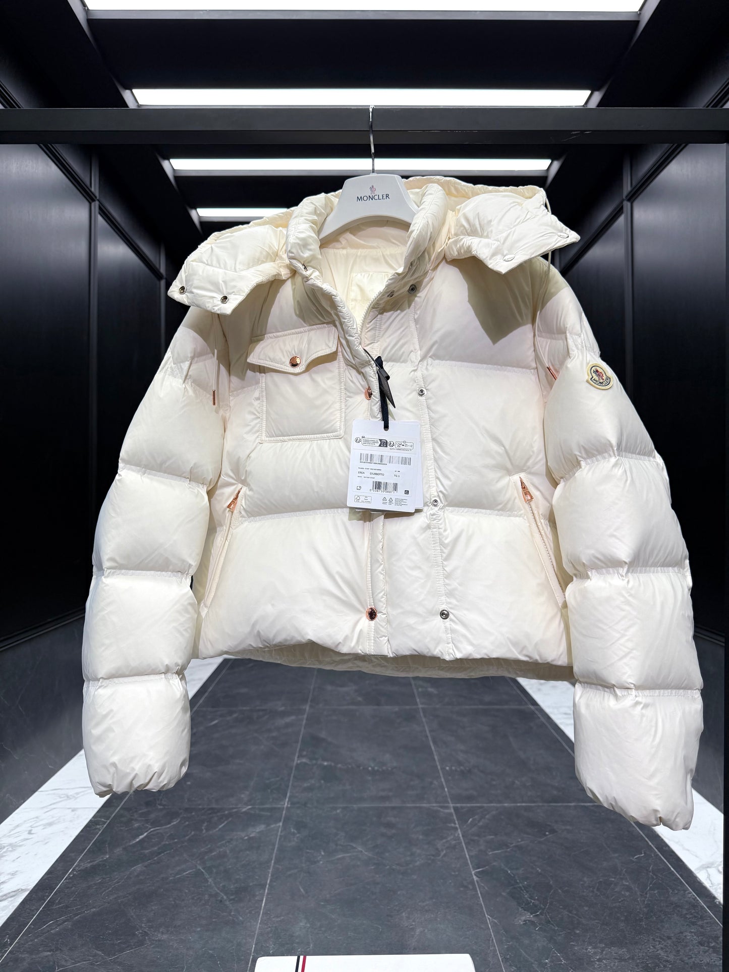 MONC EREA JACKET