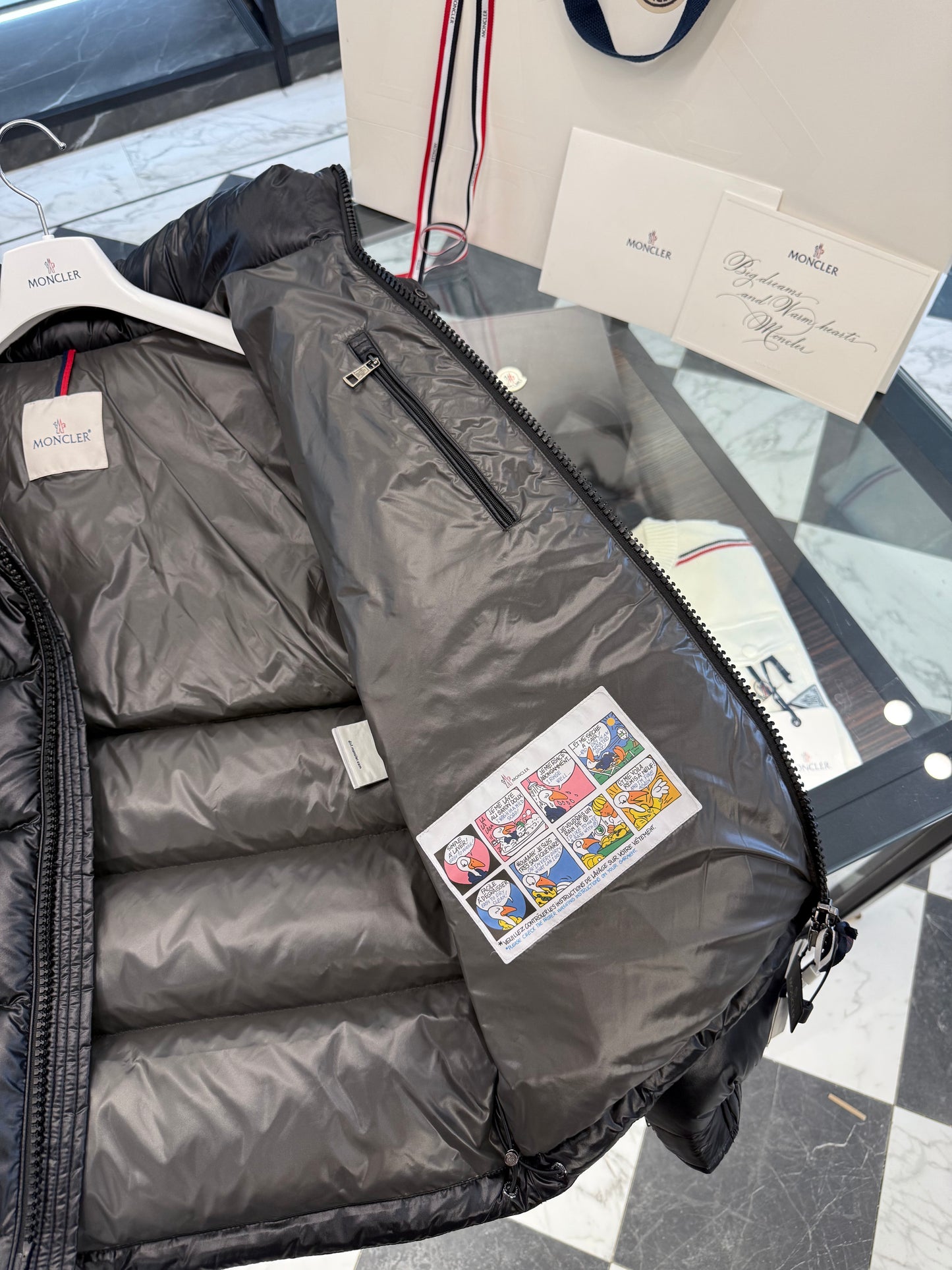MONC MAYA JACKET