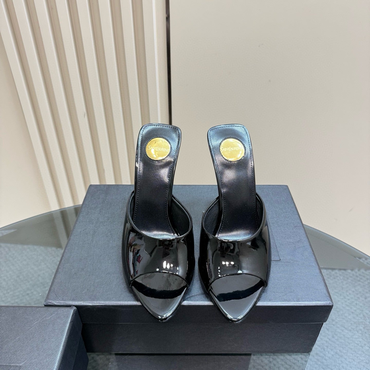 SL HEELS