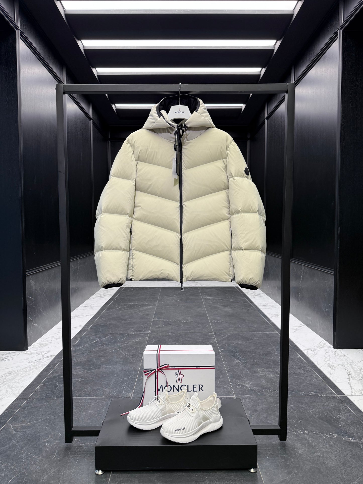 MONC FOREZ JACKET