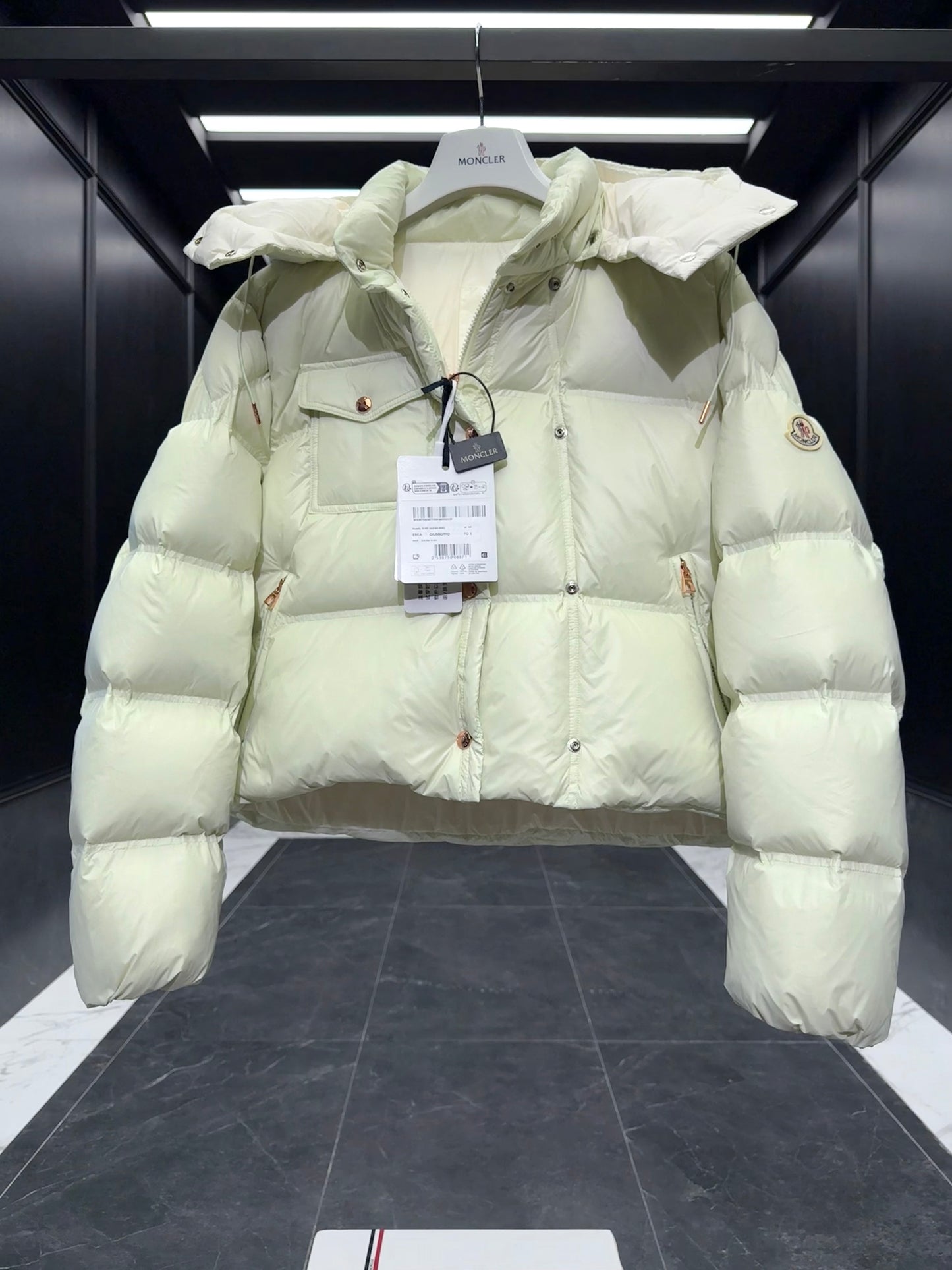 MONC EREA JACKET