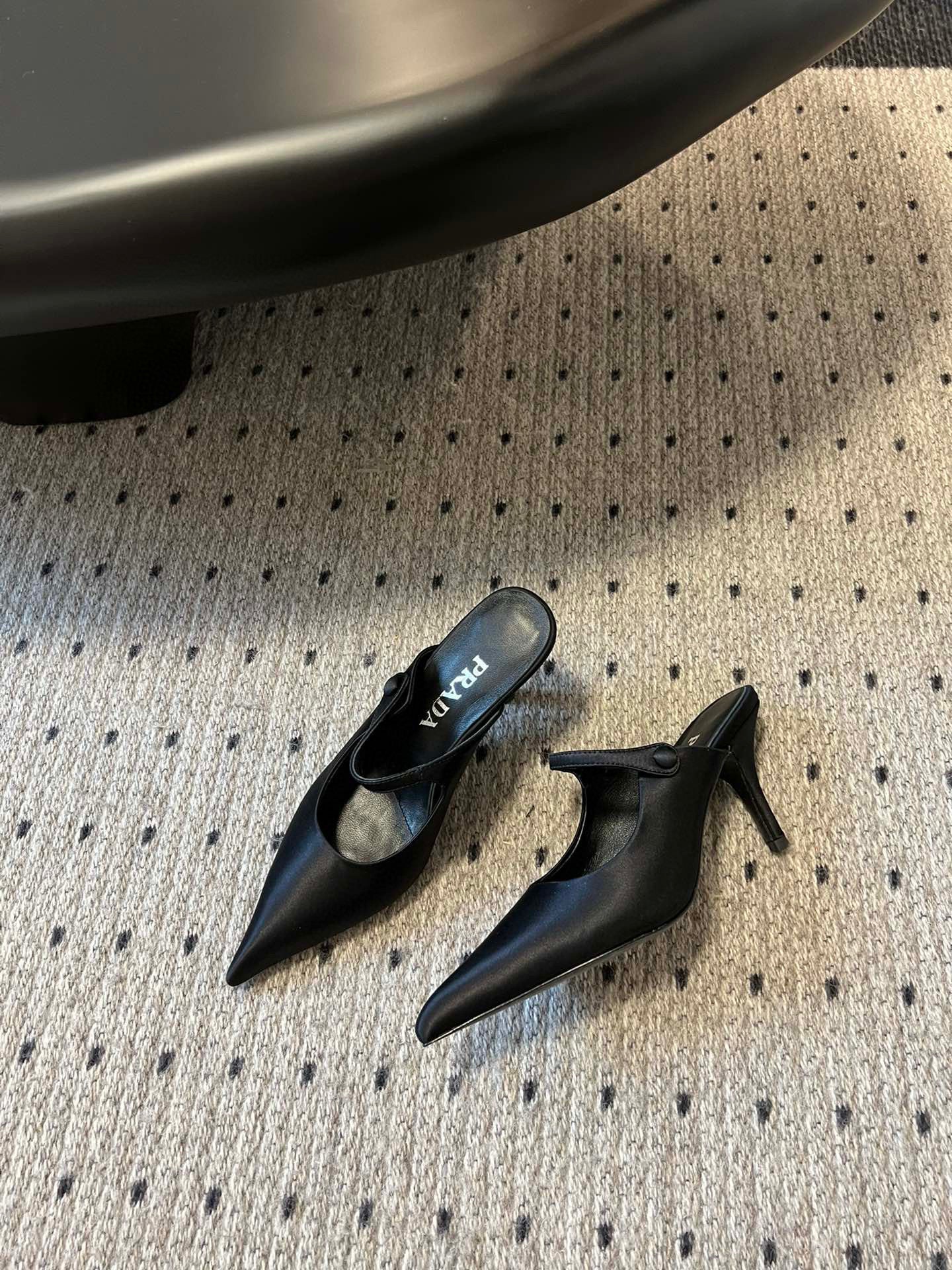 PD HEELS