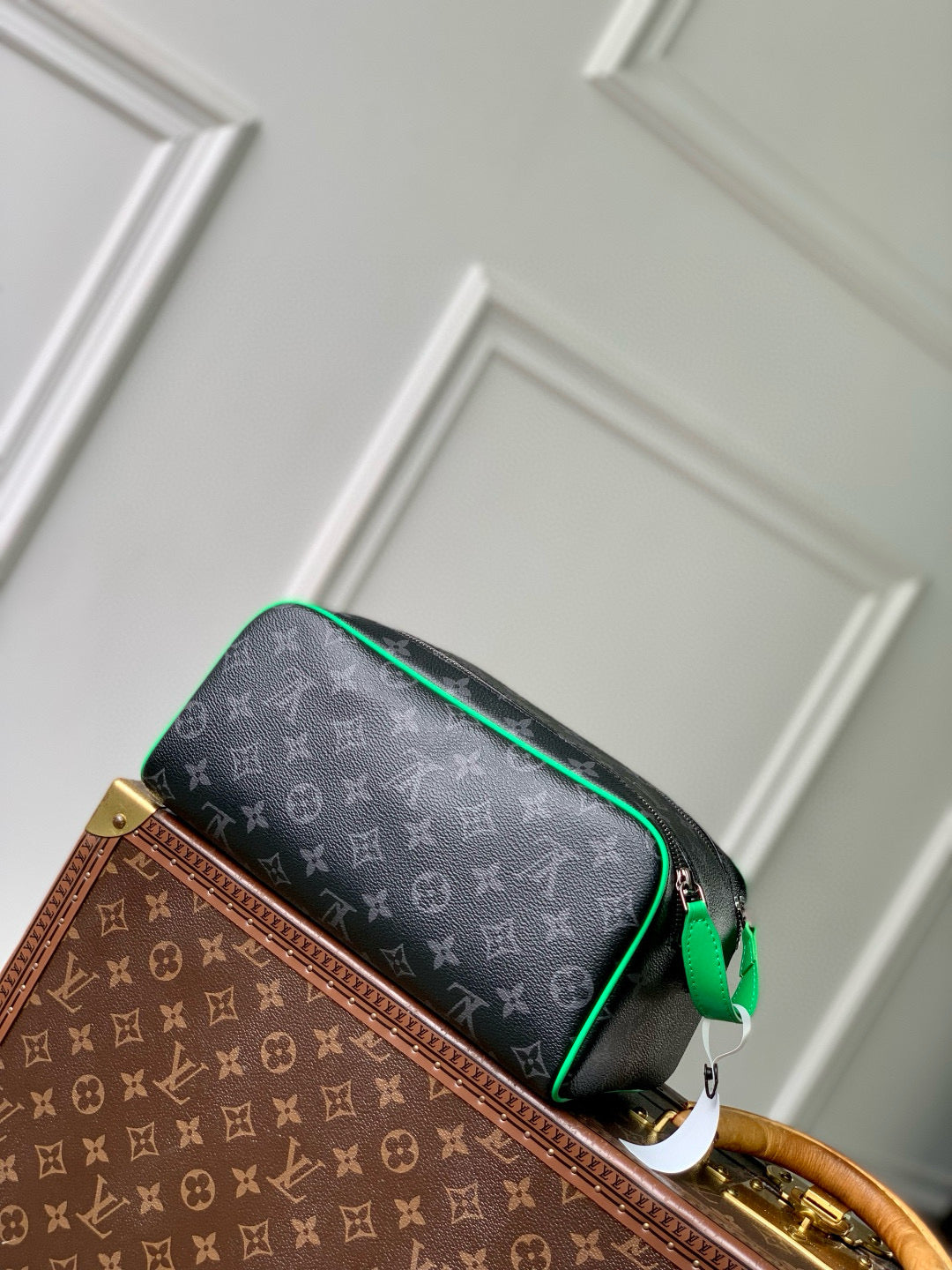 LOU DOPP KIT TOILETRY BAG