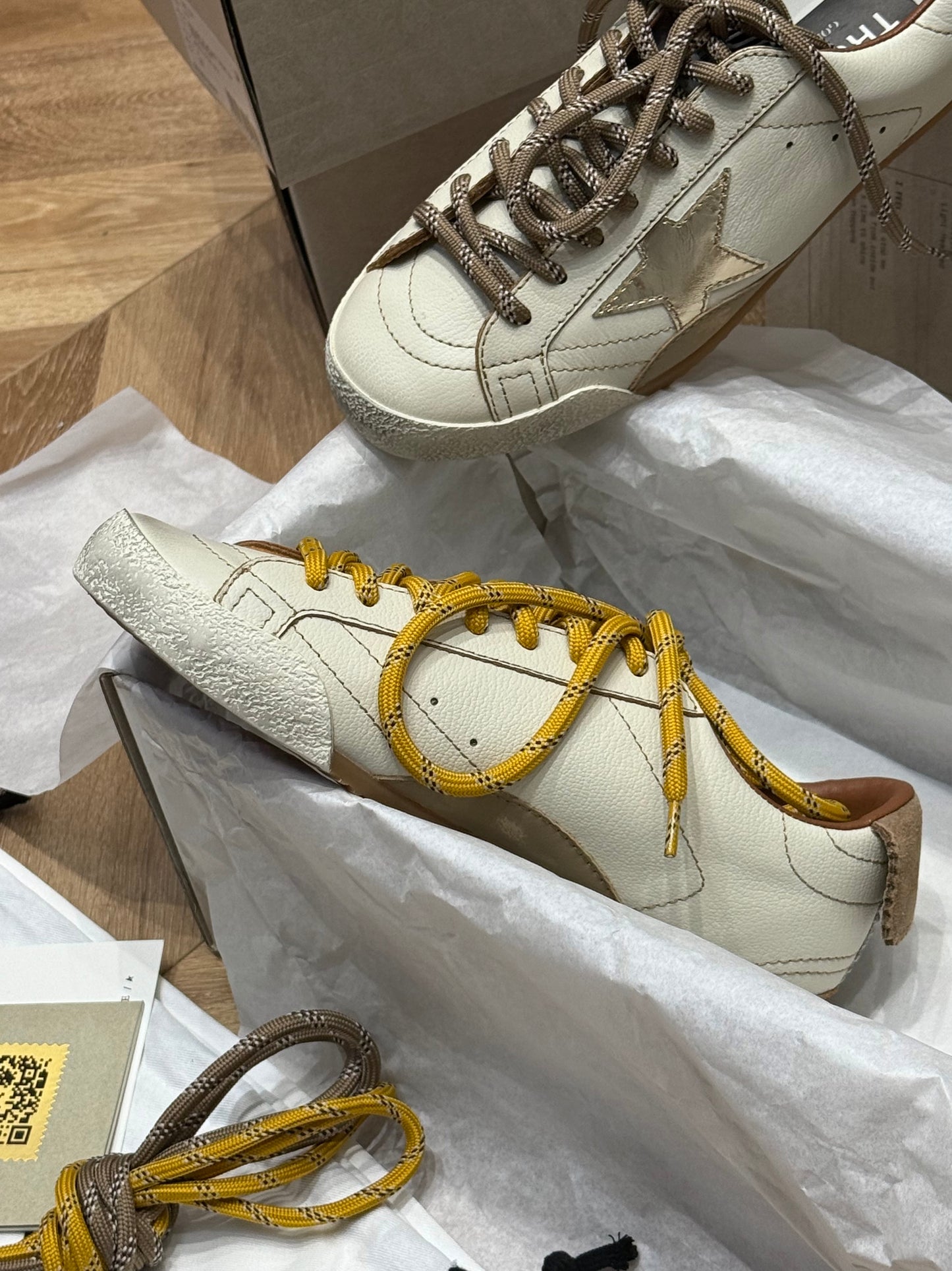 GOLDEN G TRAINERS