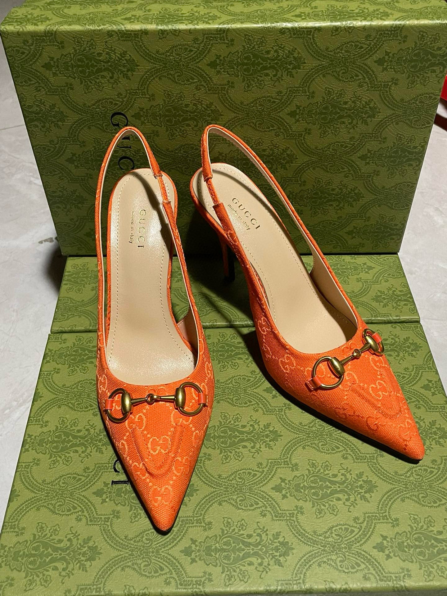 GG HEELS
