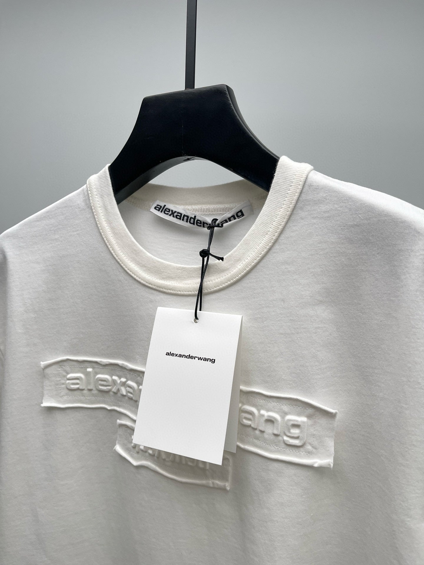 AW T-SHIRT