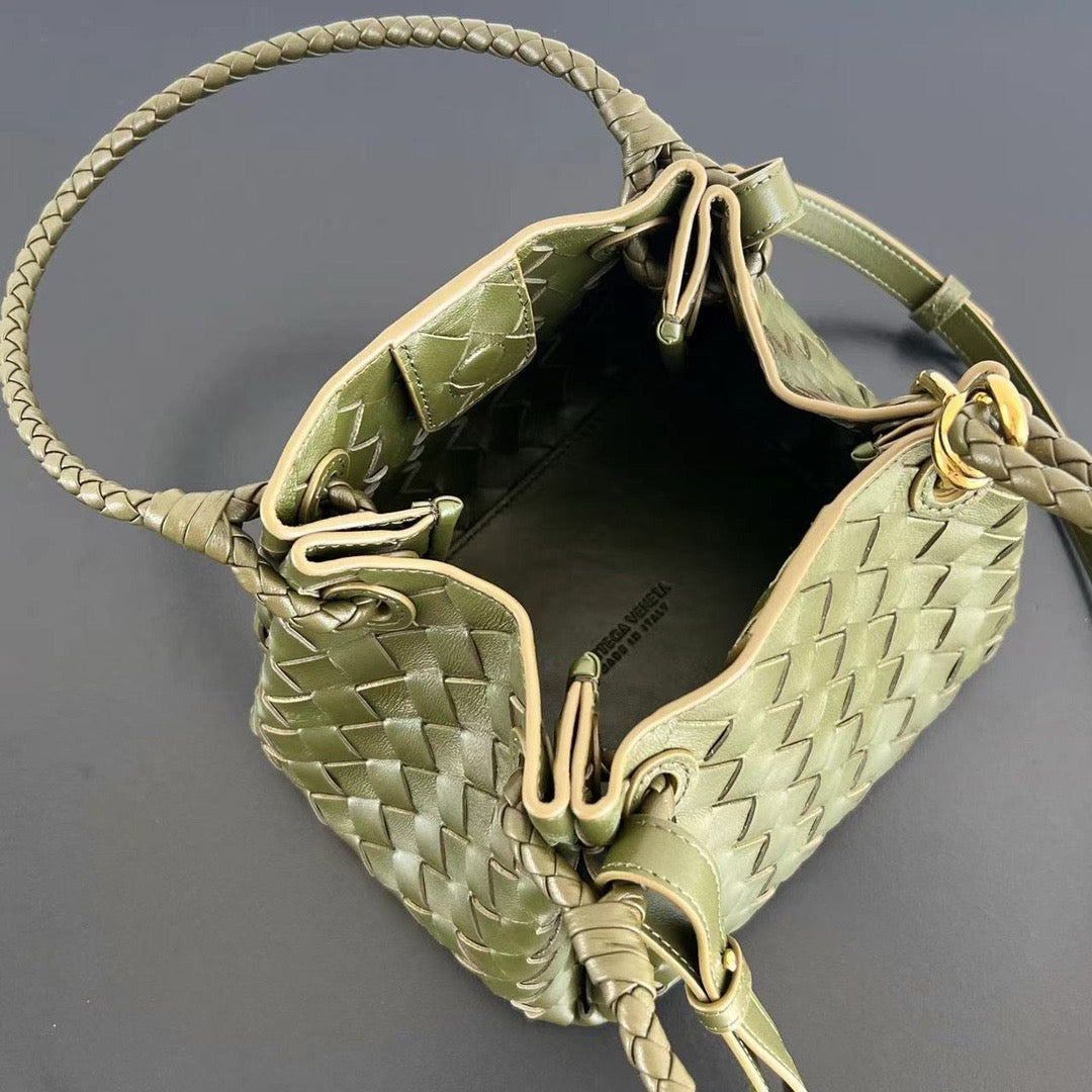 BOTT SMALL PARACHUTE CHAIN BAG