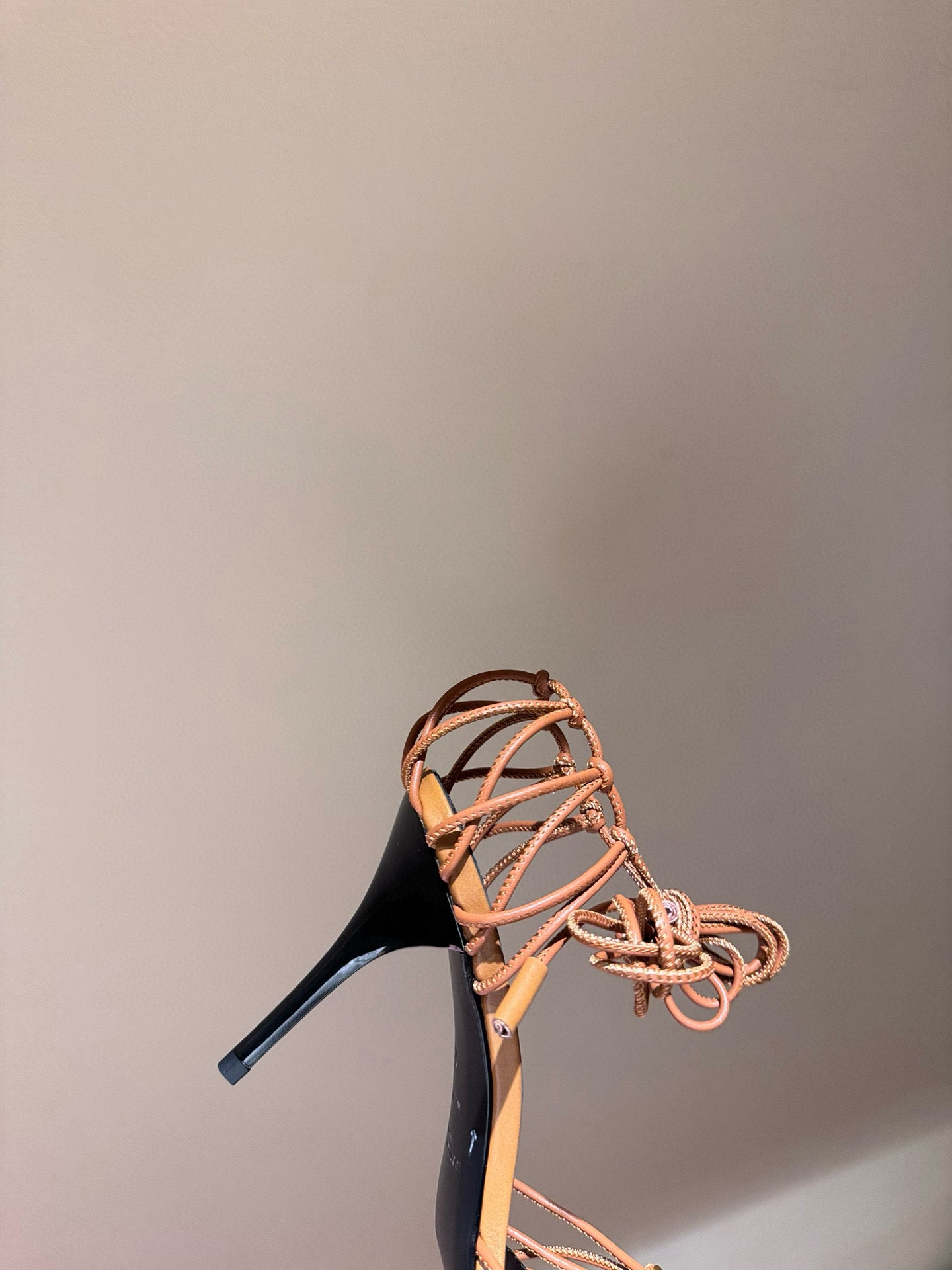 SL HEELS