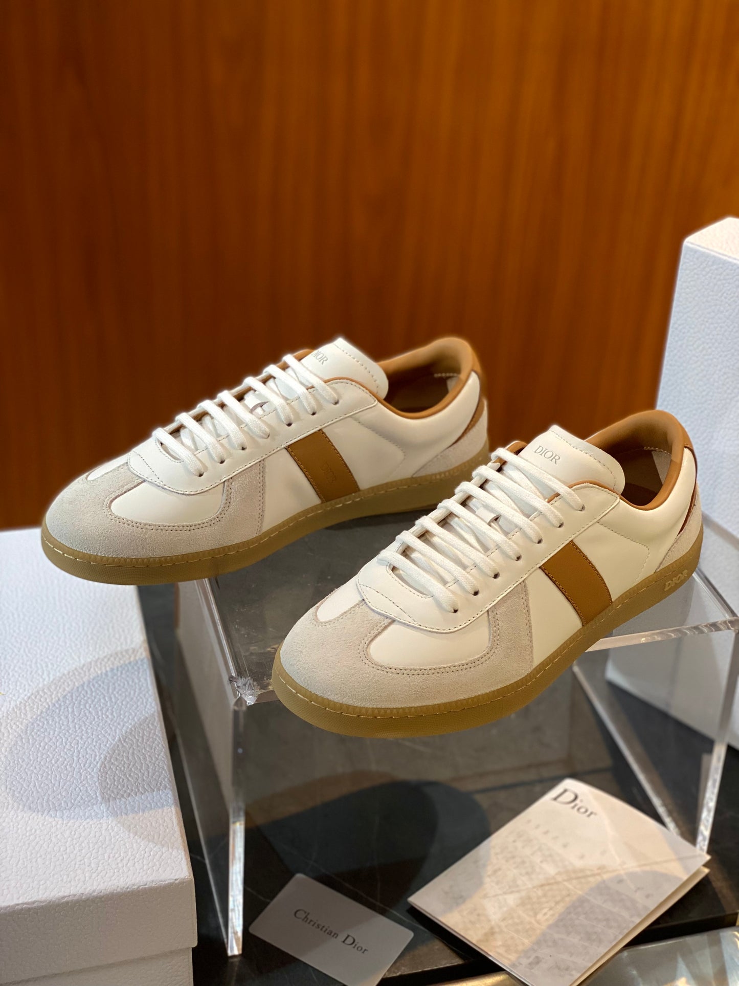 CD B01 SNEAKER