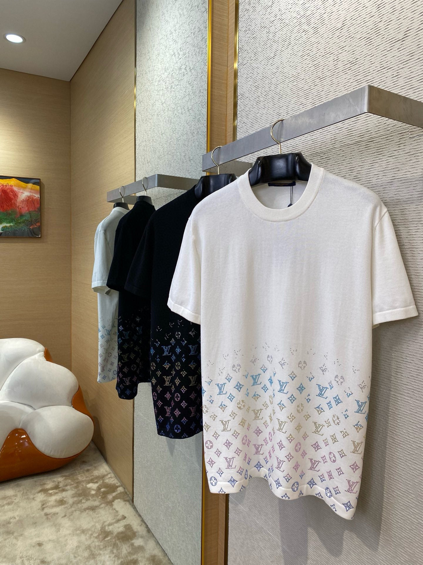 LOU T-SHIRT
