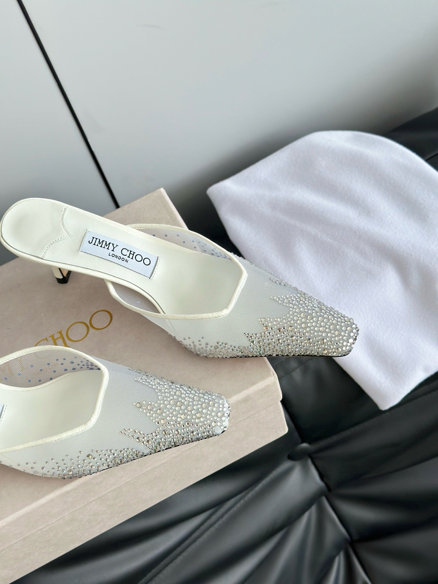 JIMMY C HEELS