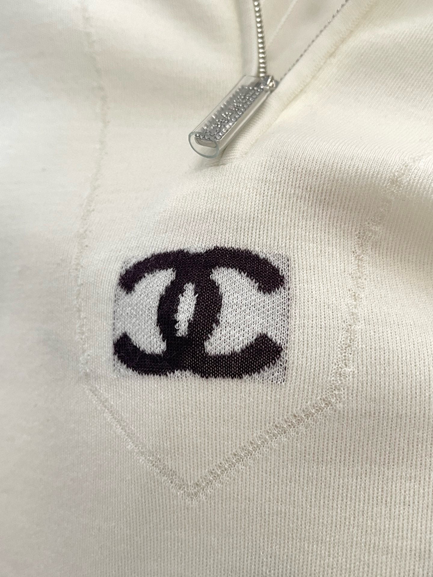 CC KNIT HOODIE