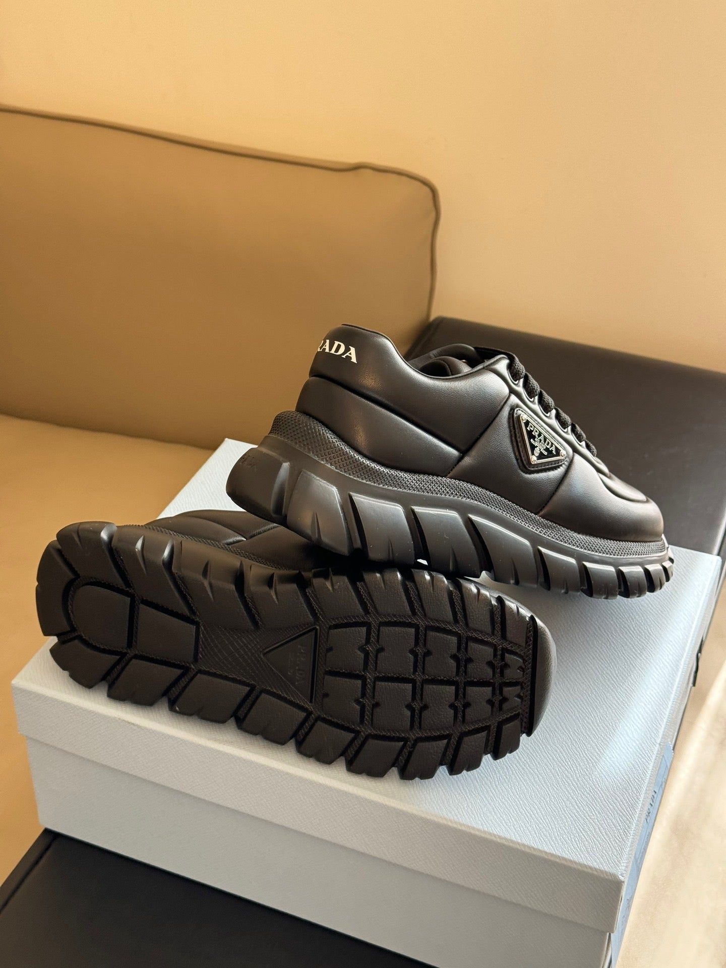 PD SNEAKERS