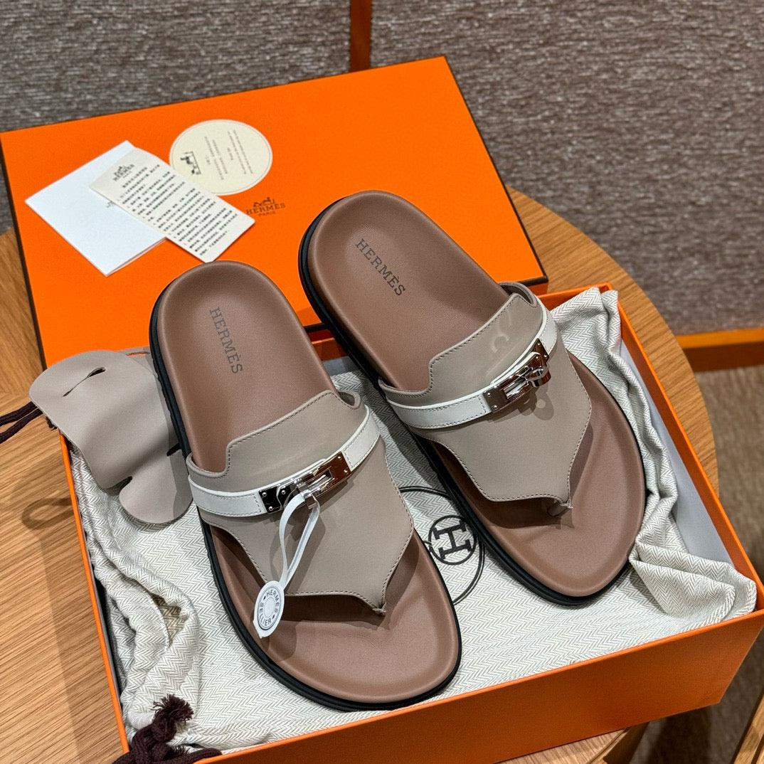HERM EMPIRE SANDALS