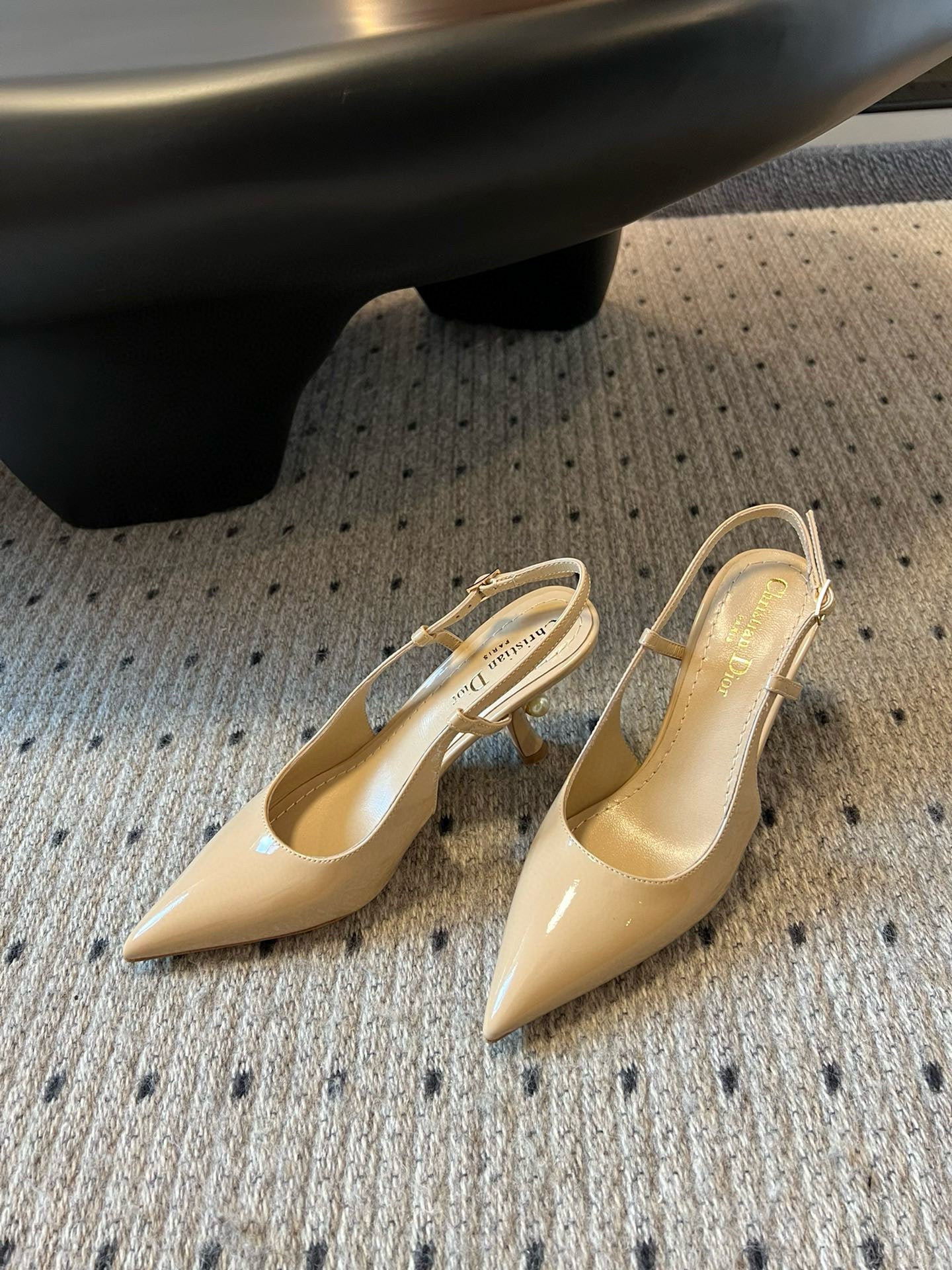 CD TRIABLES HEELS
