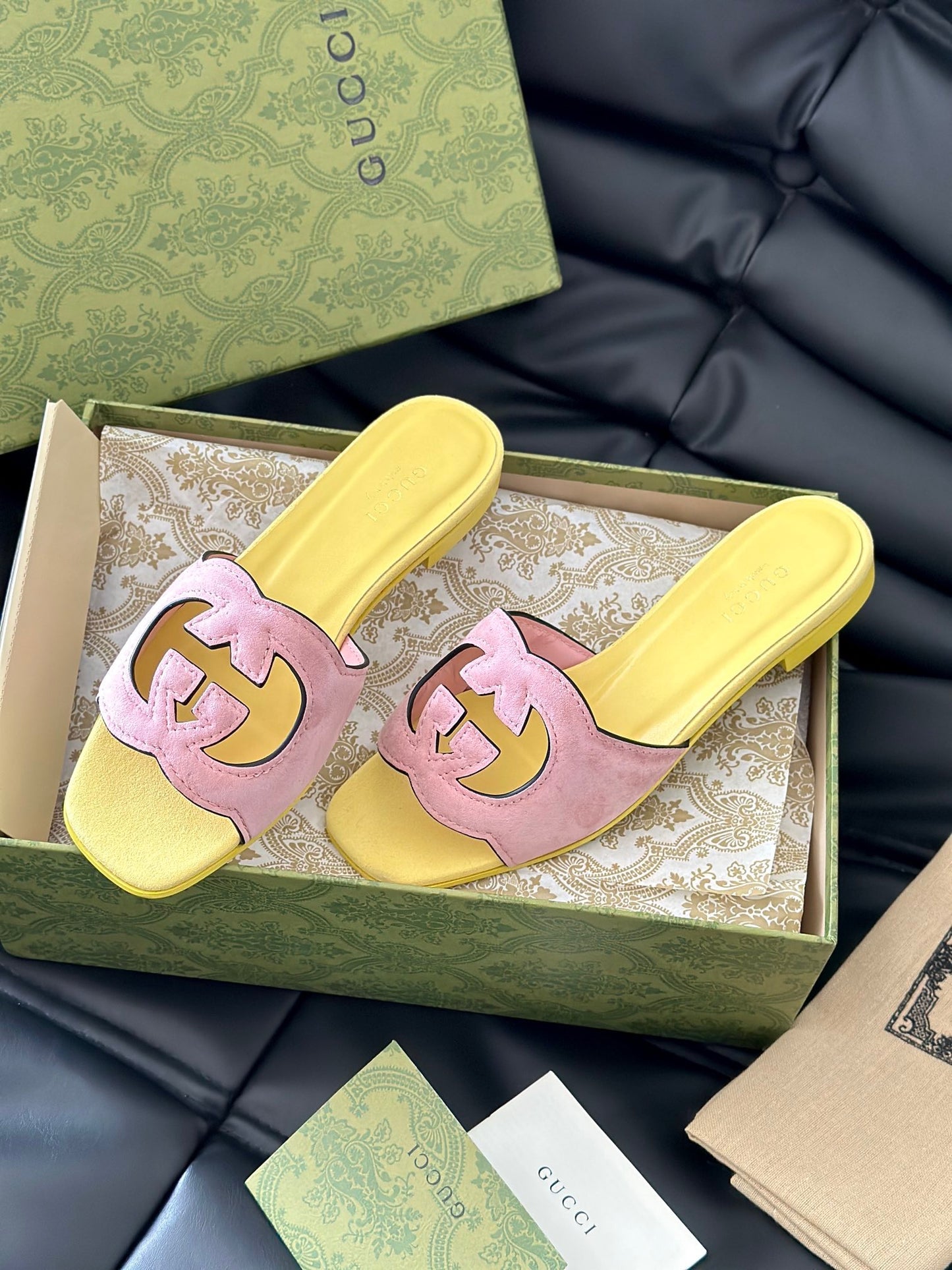 GG CUT OUT SANDALS