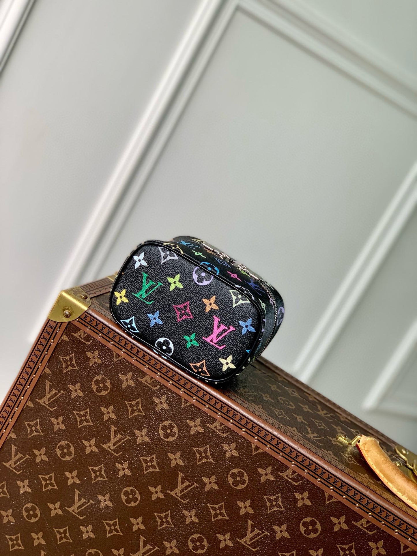 LOU NICE NANO BAG