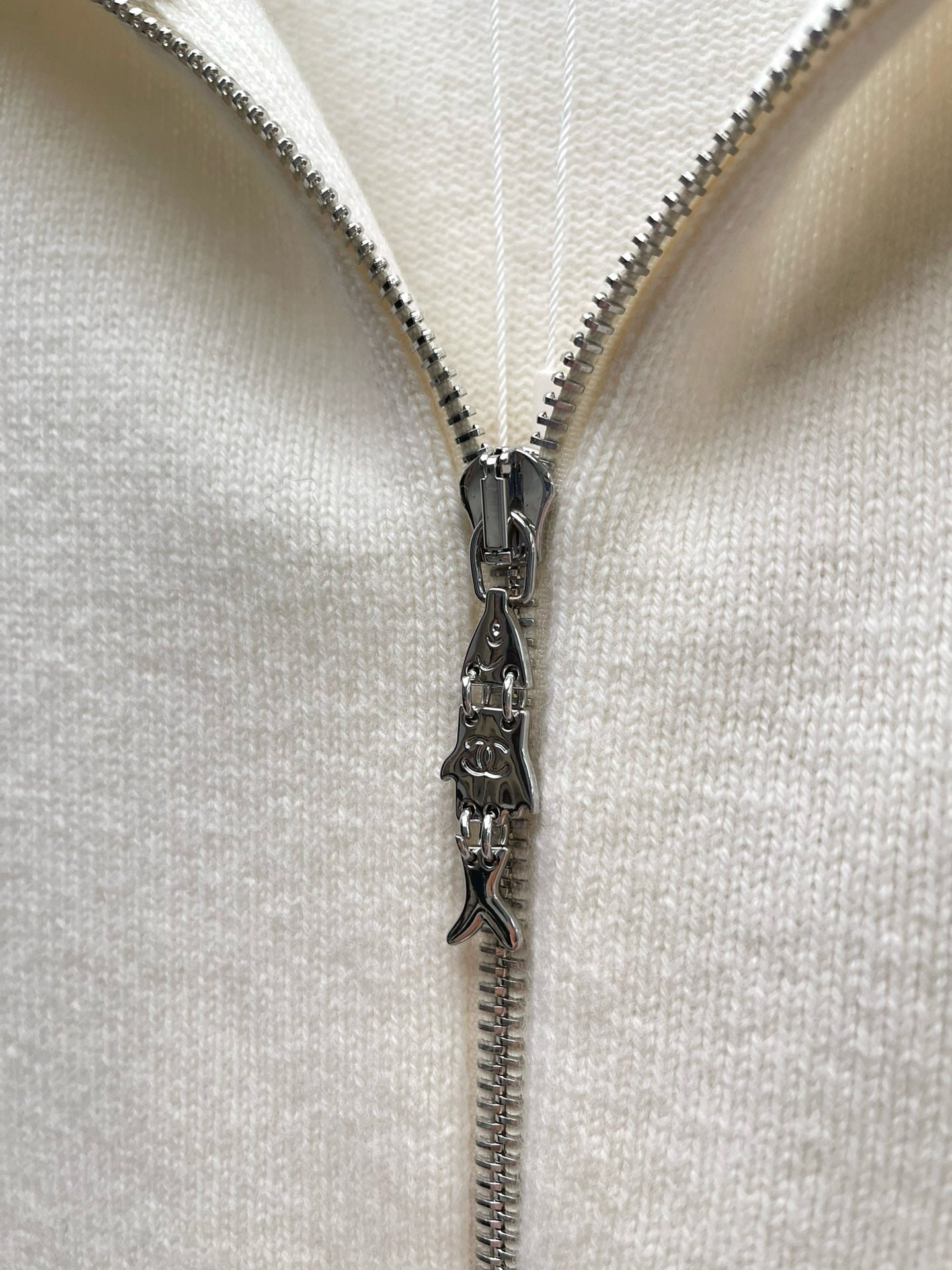 CC ZIP HOODIE