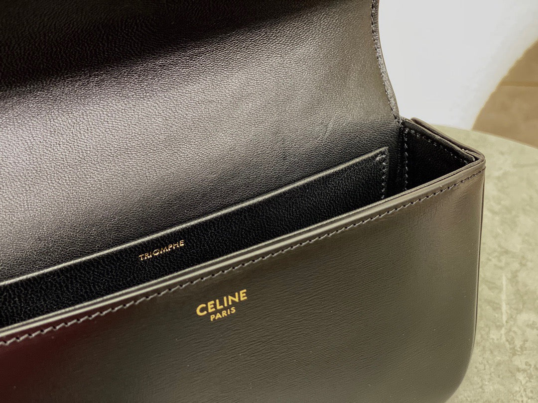 CEL TRIOMPHE SHOULDER BAG