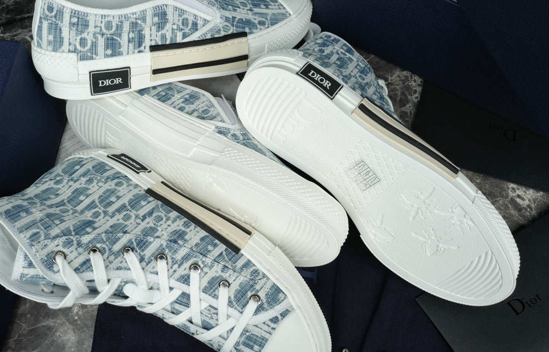 CD B23 SNEAKERS