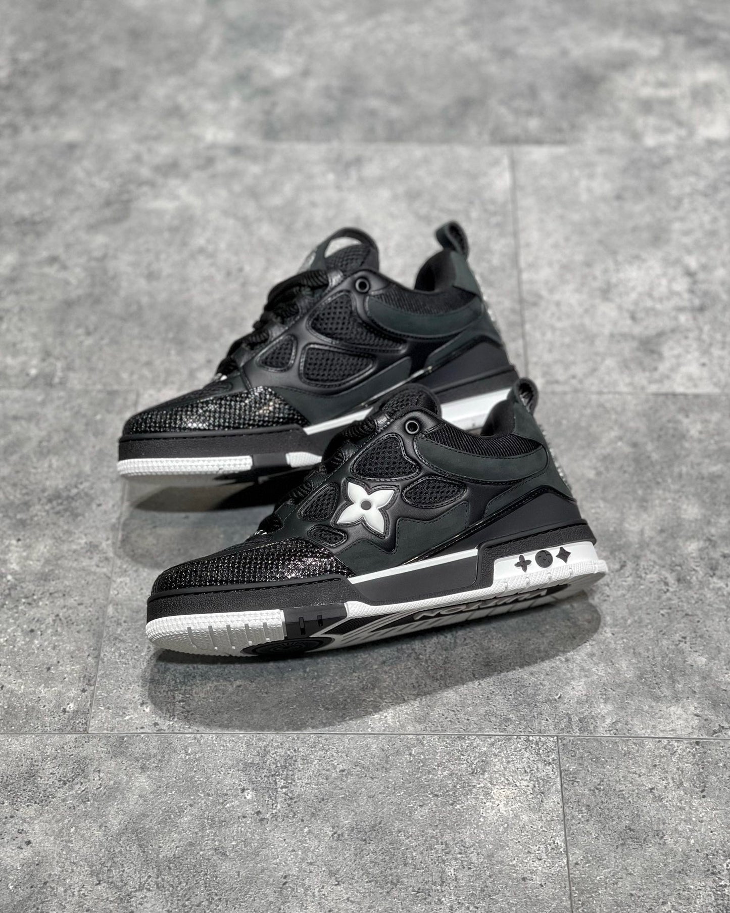 LOU TRAINERS